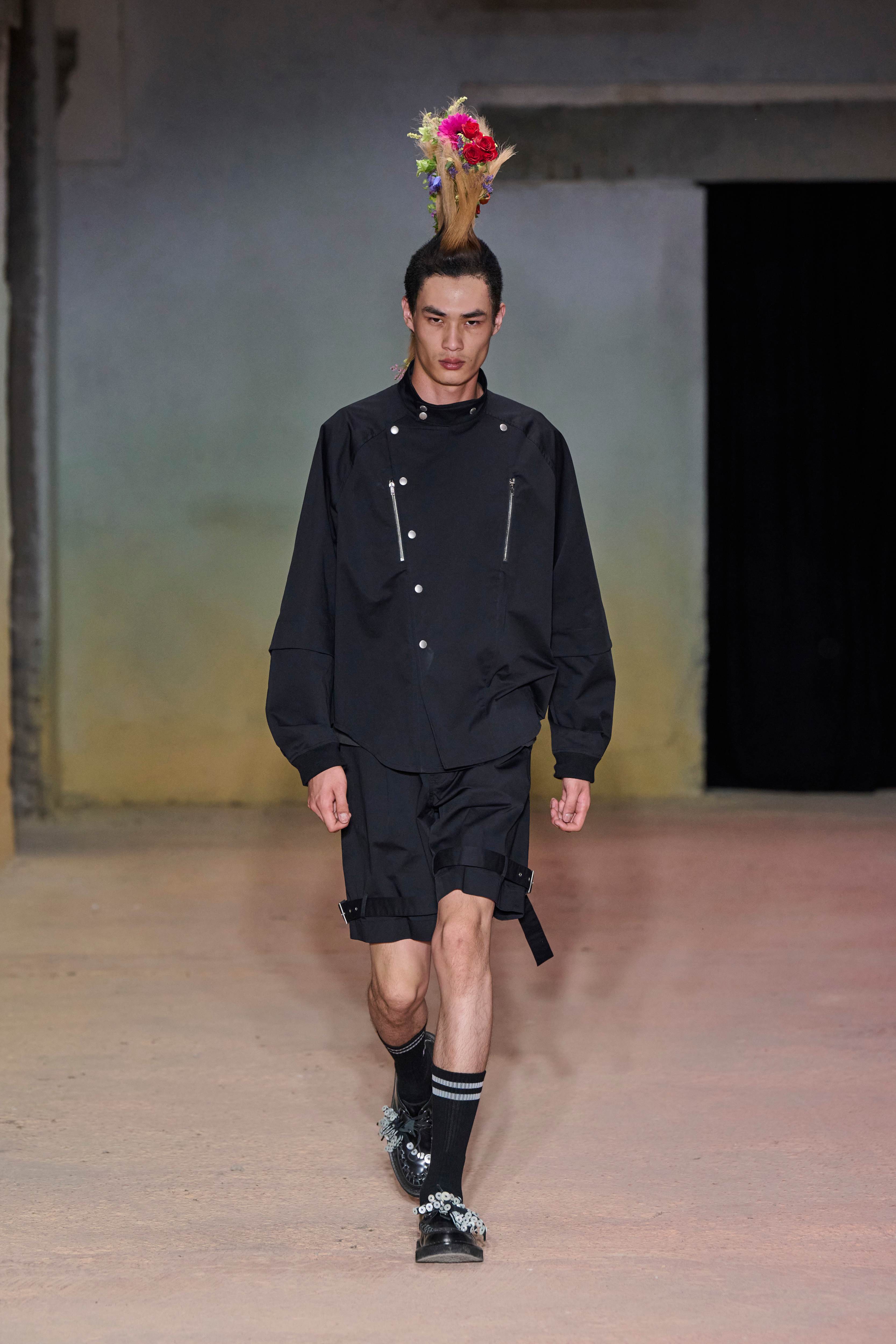 DSM Kei Ninomiya Brings punk to Pitti Uomo 110 for Spring Summer 2027 Vanity Teen 虚荣青年 DSM Kei Ninomiya Brings punk to Pitti Uomo 110 for Spring Summer 2027 DSM Kei Ninomiya Brings punk to Pitti Uomo 110 for Spring Summer 2027 Vanity Teen 虚荣青年