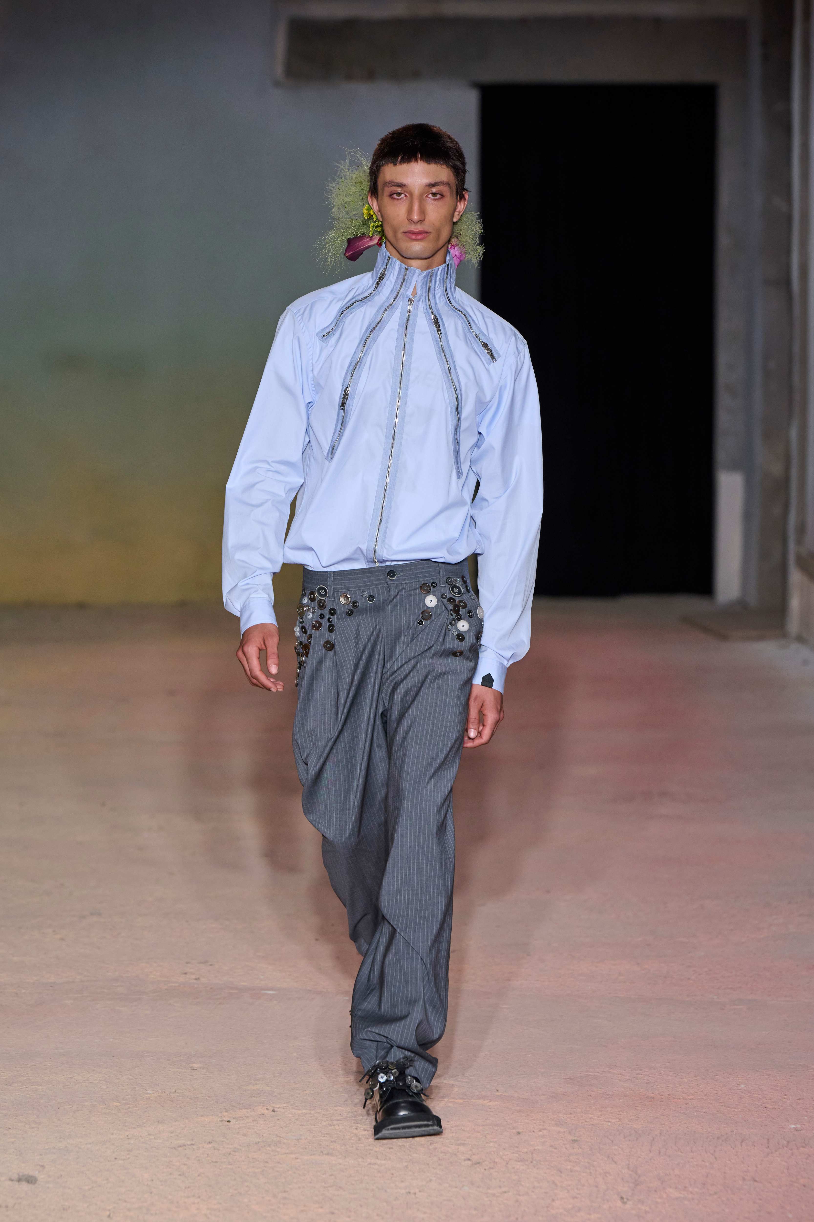 DSM Kei Ninomiya Brings punk to Pitti Uomo 110 for Spring Summer 2027 Vanity Teen 虚荣青年 DSM Kei Ninomiya Brings punk to Pitti Uomo 110 for Spring Summer 2027 DSM Kei Ninomiya Brings punk to Pitti Uomo 110 for Spring Summer 2027 Vanity Teen 虚荣青年