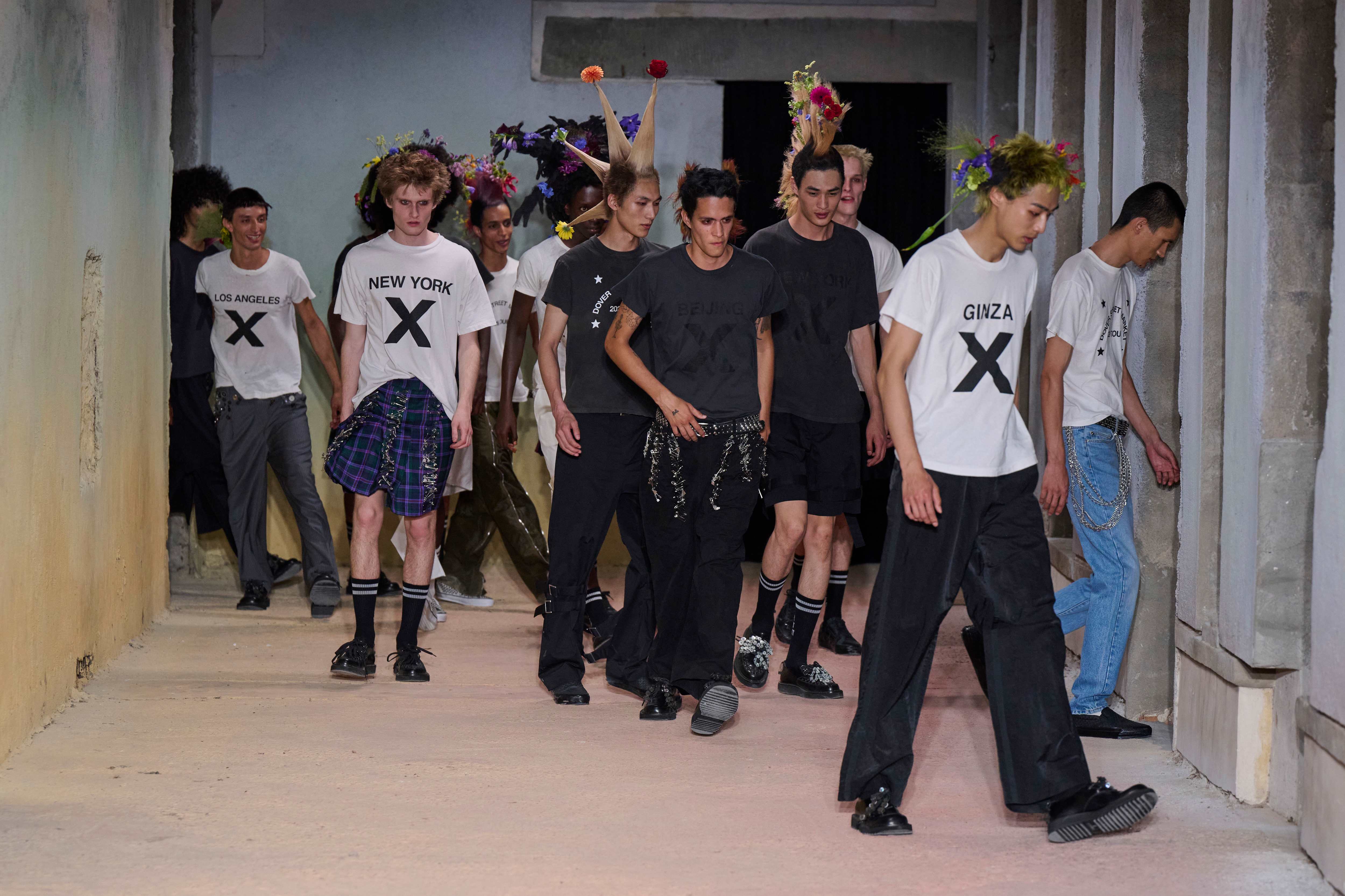 DSM Kei Ninomiya Brings punk to Pitti Uomo 110 for Spring Summer 2027 Vanity Teen 虚荣青年 DSM Kei Ninomiya Brings punk to Pitti Uomo 110 for Spring Summer 2027 DSM Kei Ninomiya Brings punk to Pitti Uomo 110 for Spring Summer 2027 Vanity Teen 虚荣青年