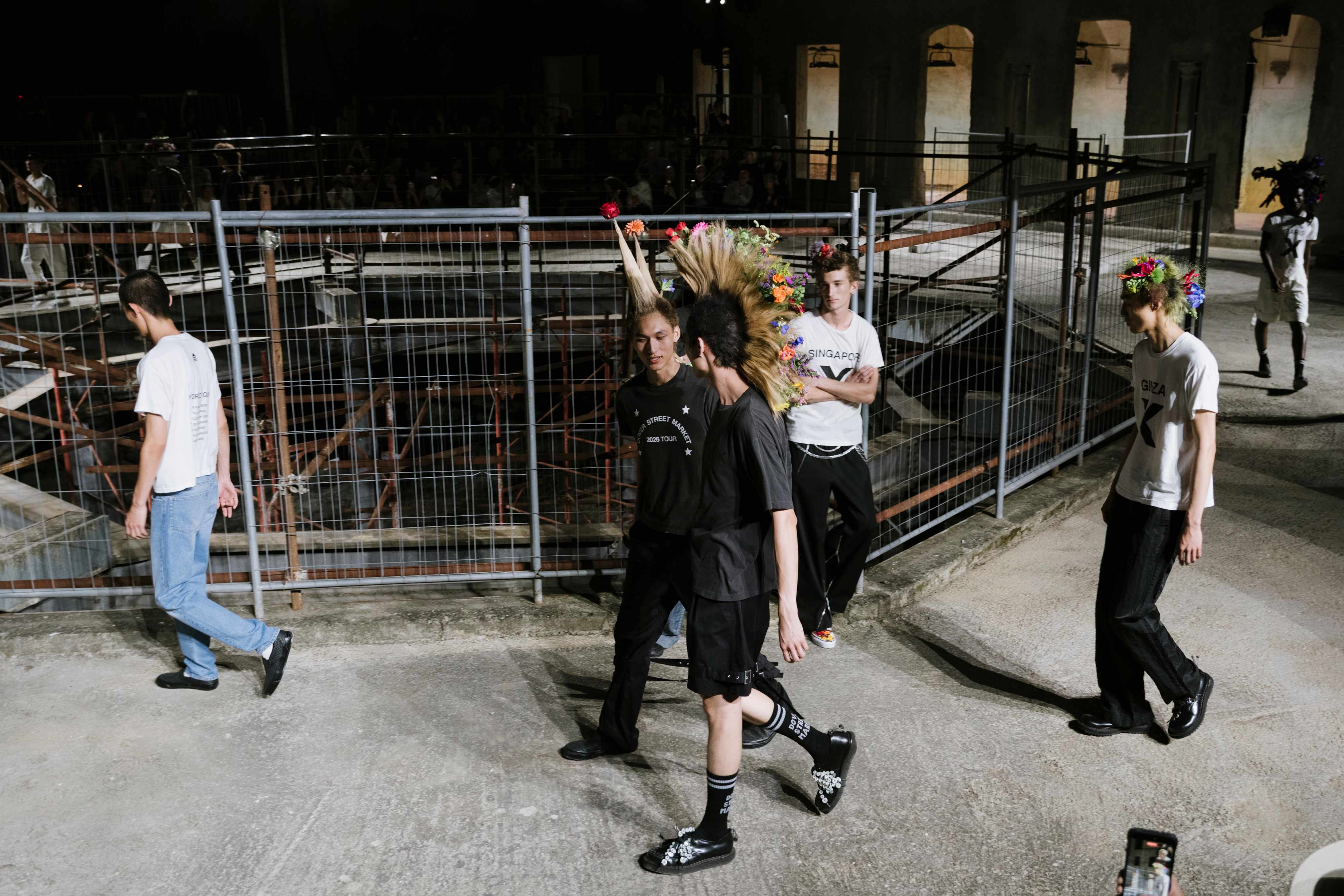 DSM Kei Ninomiya Brings punk to Pitti Uomo 110 for Spring Summer 2027 Vanity Teen 虚荣青年 DSM Kei Ninomiya Brings punk to Pitti Uomo 110 for Spring Summer 2027 DSM Kei Ninomiya Brings punk to Pitti Uomo 110 for Spring Summer 2027 Vanity Teen 虚荣青年
