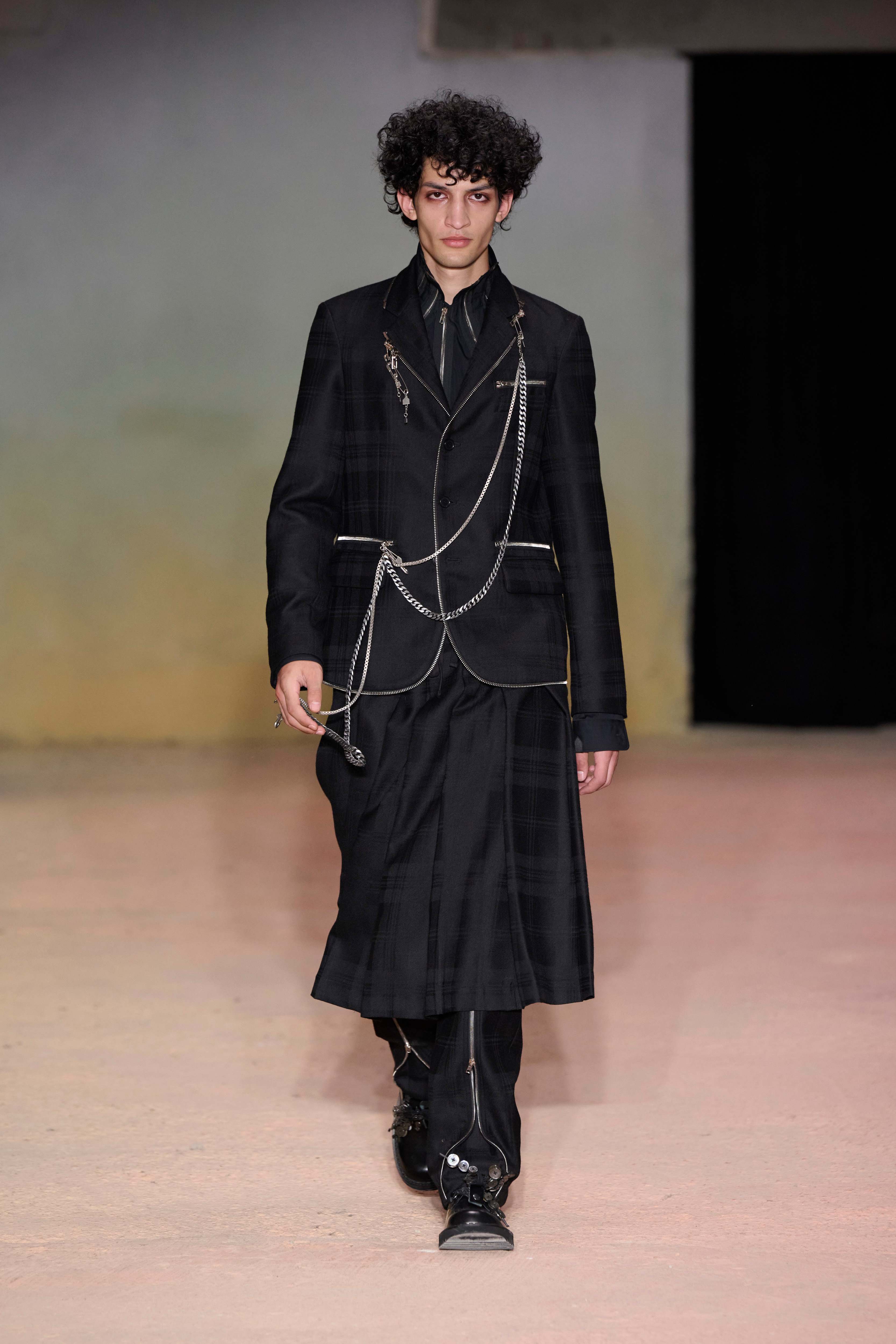 DSM Kei Ninomiya Brings punk to Pitti Uomo 110 for Spring Summer 2027 Vanity Teen 虚荣青年 DSM Kei Ninomiya Brings punk to Pitti Uomo 110 for Spring Summer 2027 DSM Kei Ninomiya Brings punk to Pitti Uomo 110 for Spring Summer 2027 Vanity Teen 虚荣青年