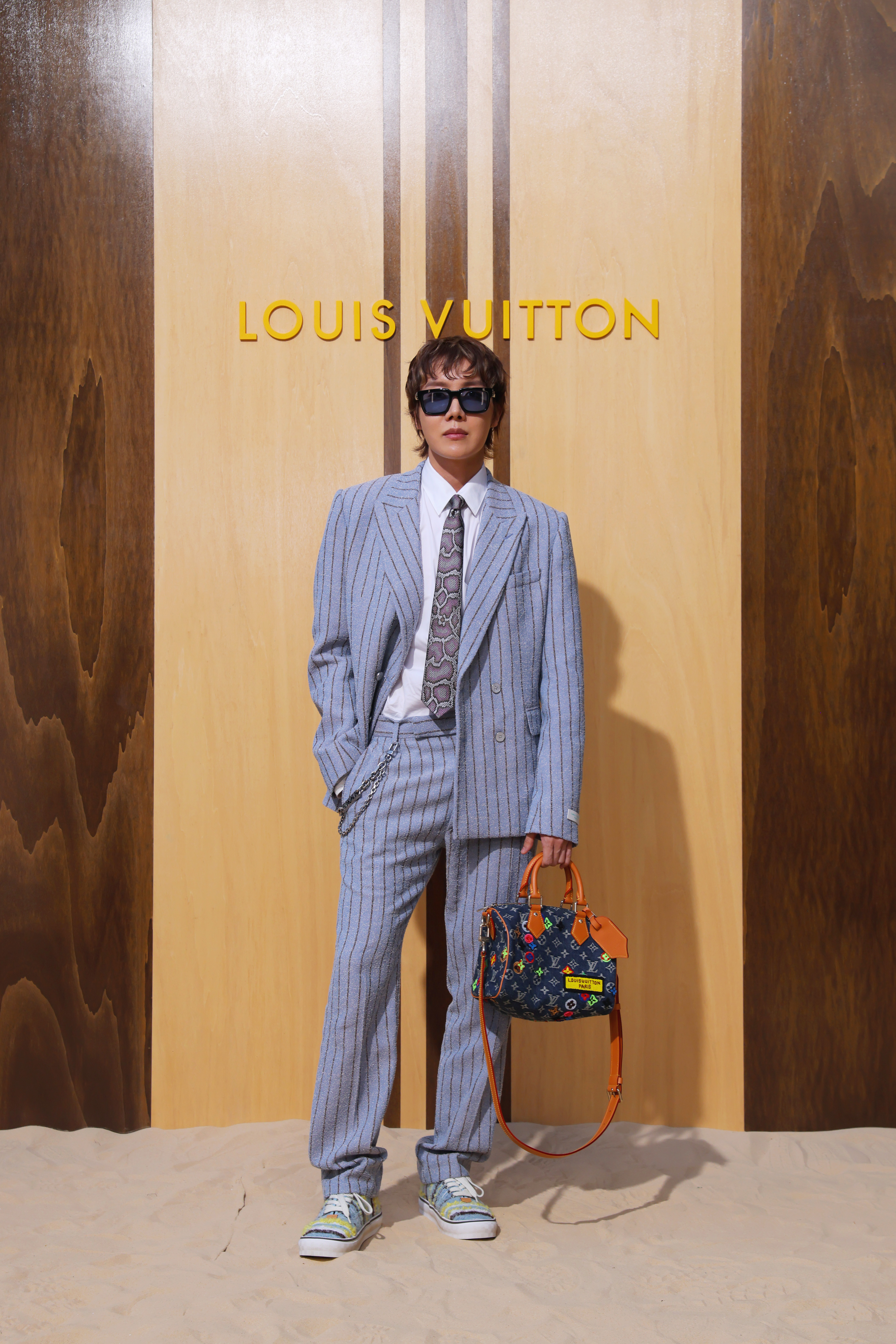 Louis Vuitton Men's Spring/Summer 2027: Pharrell's Global Beach Club Has Arrived Louis Vuitton Men's Spring/Summer 2027: Pharrell's Global Beach Club Has Arrived Vanity Teen 虚荣青年