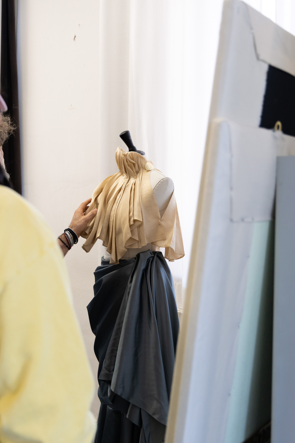 Alessandro Michele meets the next generation of fashion talent at ACM | Accademia Costume & Moda Vanity Teen 虚荣青年 Alessandro Michele meets the next generation of fashion talent at ACM | Accademia Costume & Moda Alessandro Michele meets the next generation of fashion talent at ACM | Accademia Costume & Moda Vanity Teen 虚荣青年