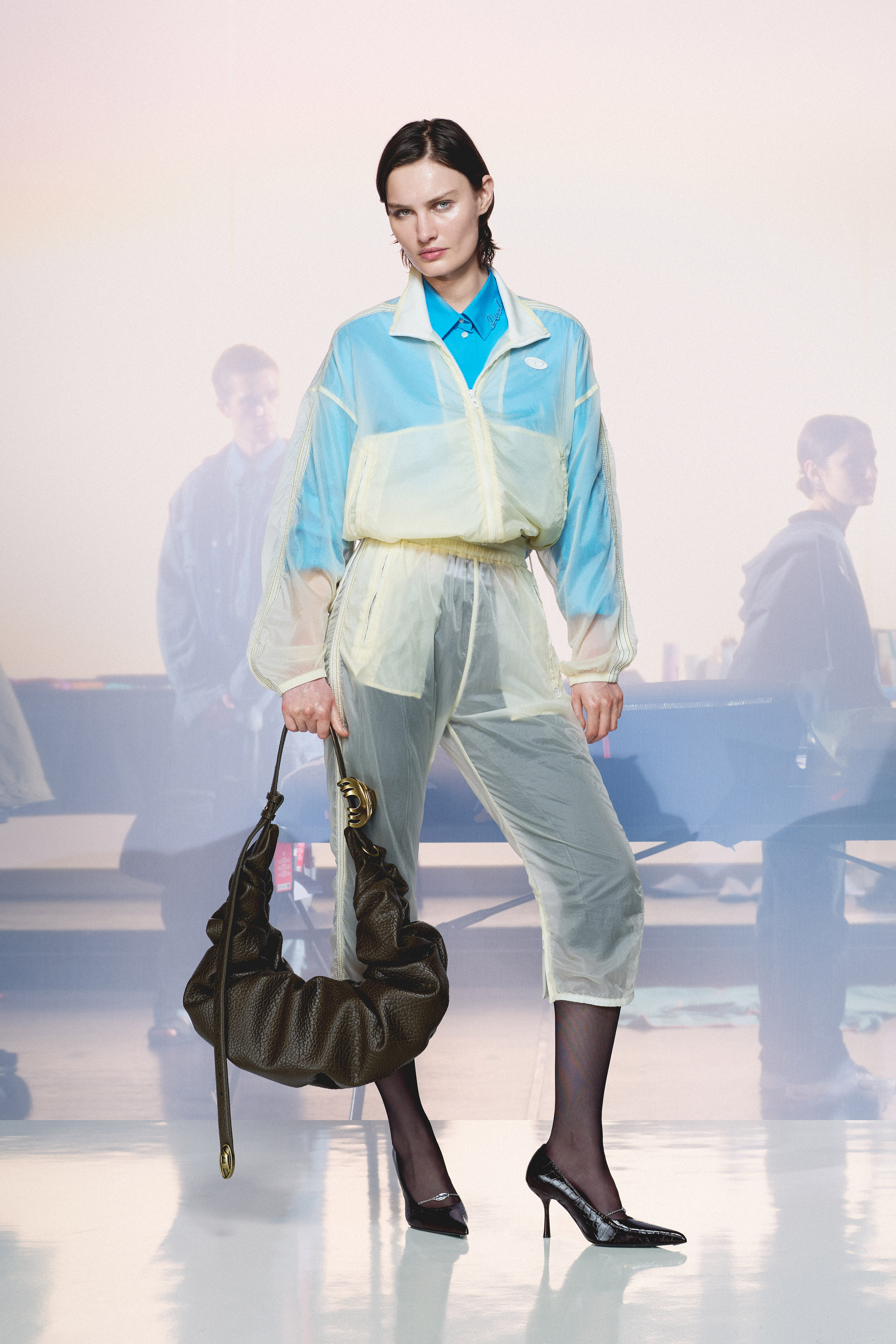 REALITY IS OVERRATED: DIESEL MAKES THE IMPOSSIBLE WEARABLE REALITY IS OVERRATED: DIESEL MAKES THE IMPOSSIBLE WEARABLE Vanity Teen 虚荣青年