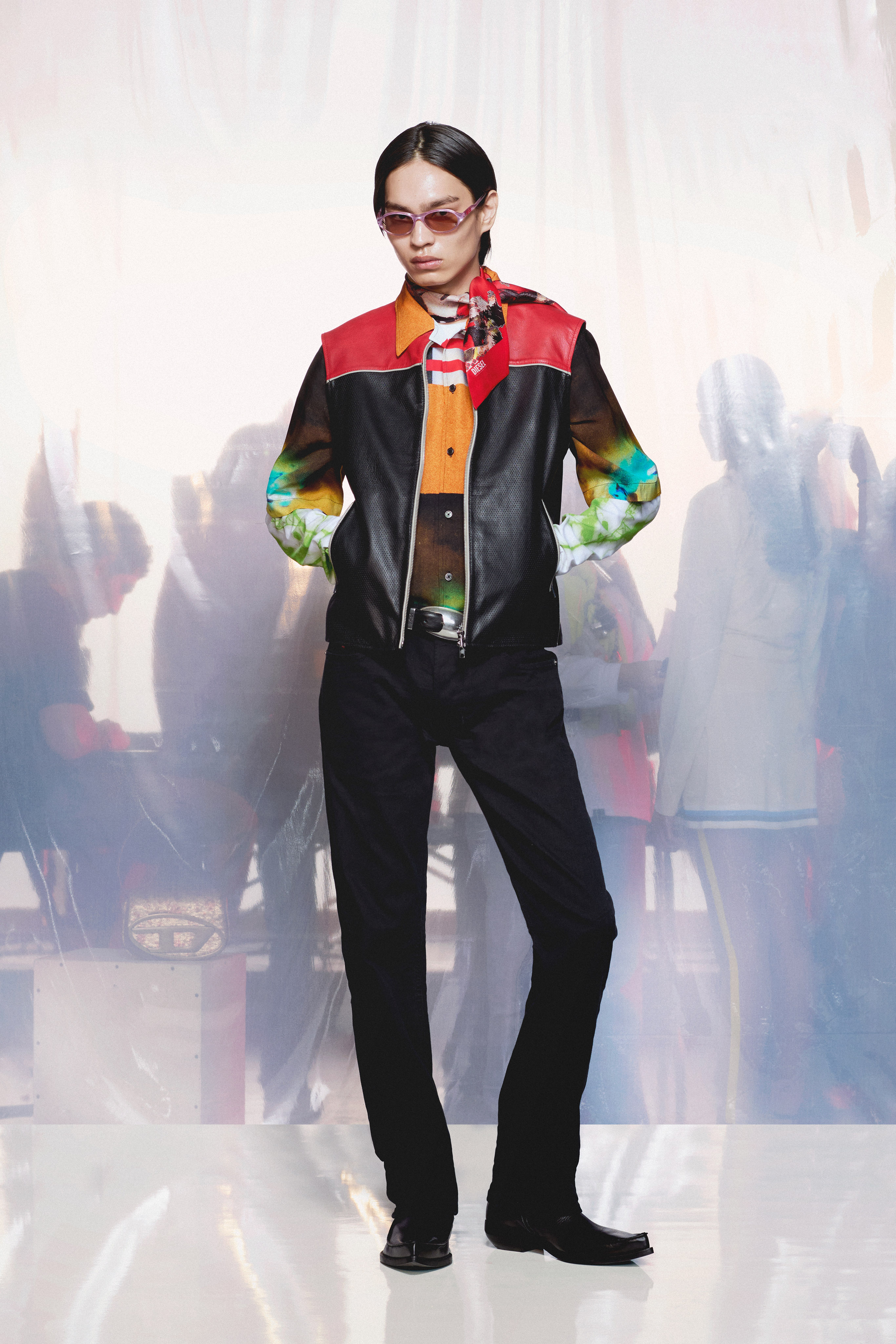 REALITY IS OVERRATED: DIESEL MAKES THE IMPOSSIBLE WEARABLE REALITY IS OVERRATED: DIESEL MAKES THE IMPOSSIBLE WEARABLE Vanity Teen 虚荣青年