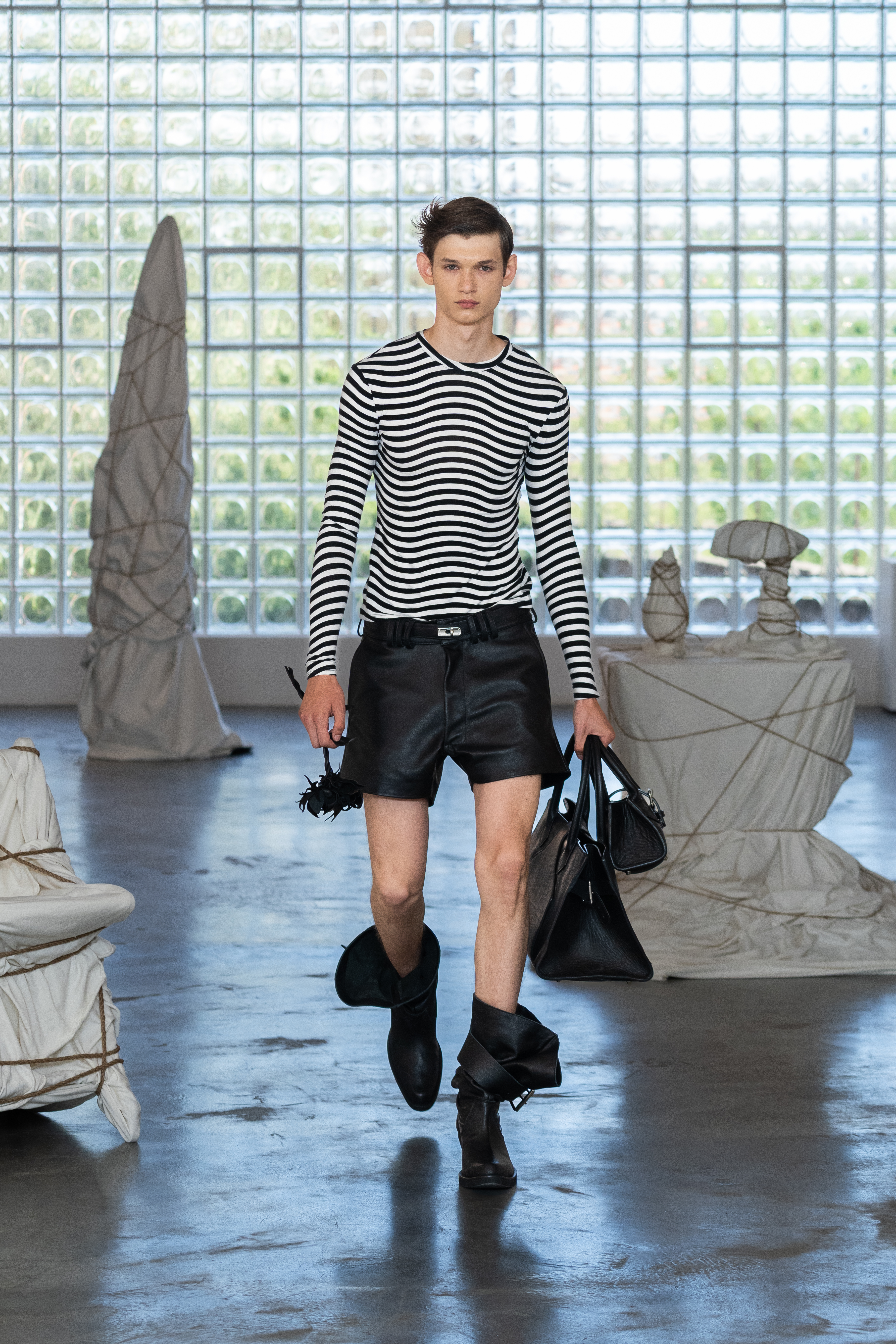 New Talents of Milan Fashion Week Spring/Summer 2027 Part I New Talents of Milan Fashion Week Spring/Summer 2027 Part I Vanity Teen 虚荣青年