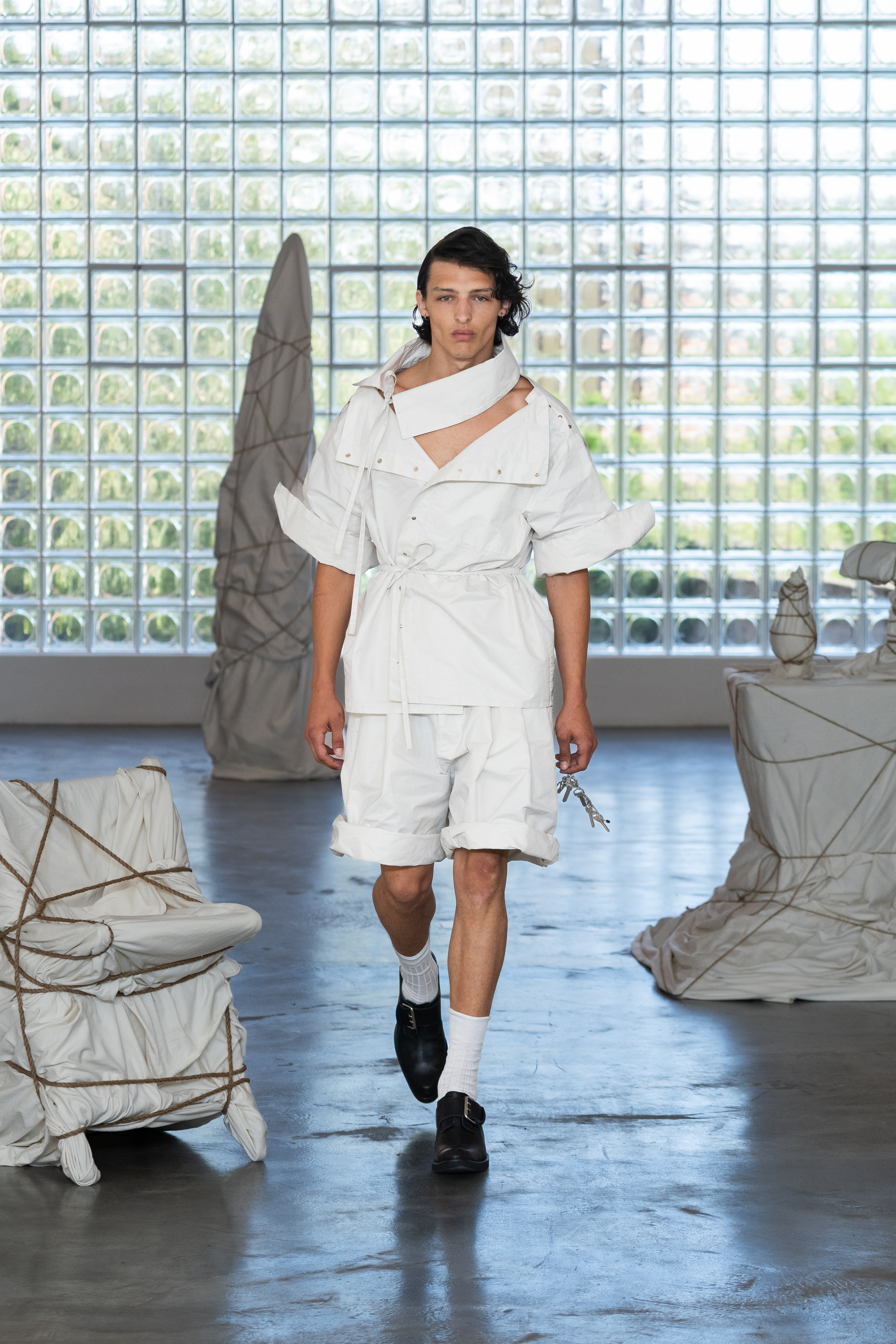 New Talents of Milan Fashion Week Spring/Summer 2027 Part I New Talents of Milan Fashion Week Spring/Summer 2027 Part I Vanity Teen 虚荣青年