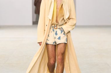 Dries Van Noten Spring Summer 2027 Menswear: The Poetry of Soft Power  Dries Van Noten Spring Summer 2027 Menswear: The Poetry of Soft Power  Vanity Teen 虚荣青年