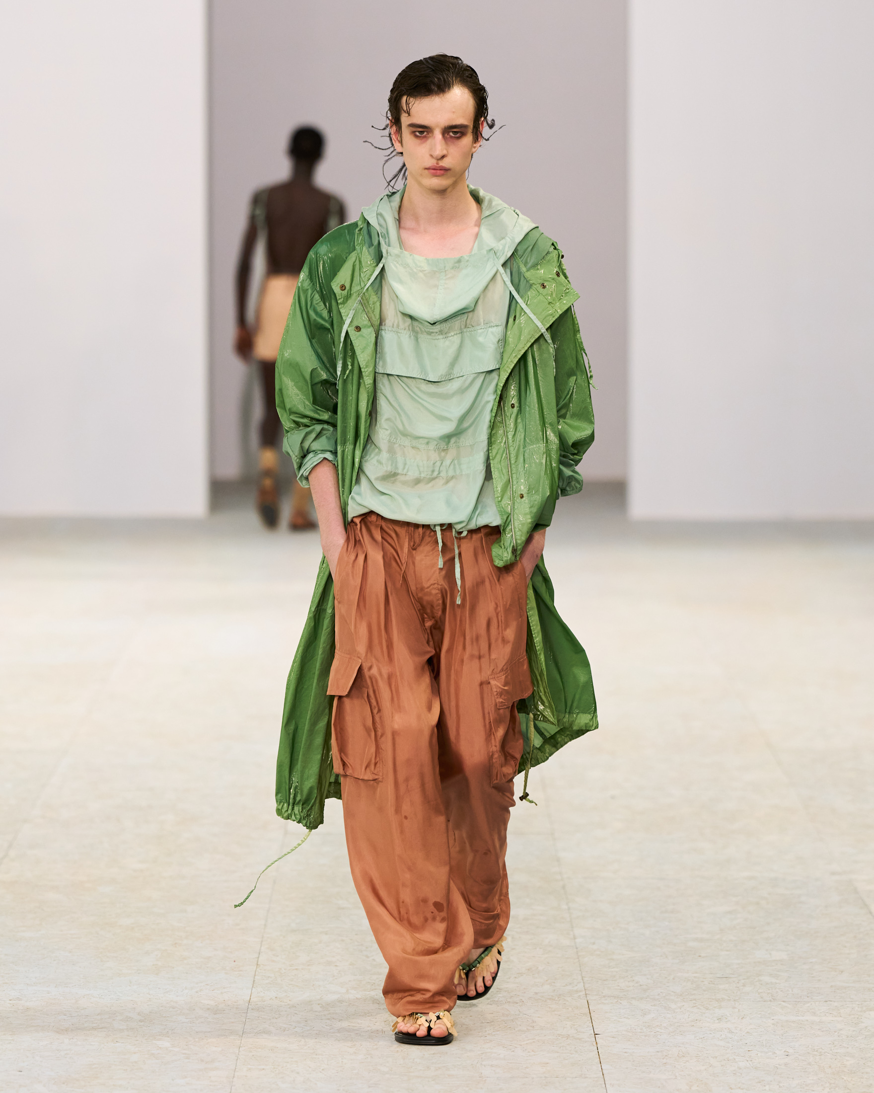 Dries Van Noten Spring Summer 2027 Menswear: The Poetry of Soft Power  Dries Van Noten Spring Summer 2027 Menswear: The Poetry of Soft Power  Vanity Teen 虚荣青年