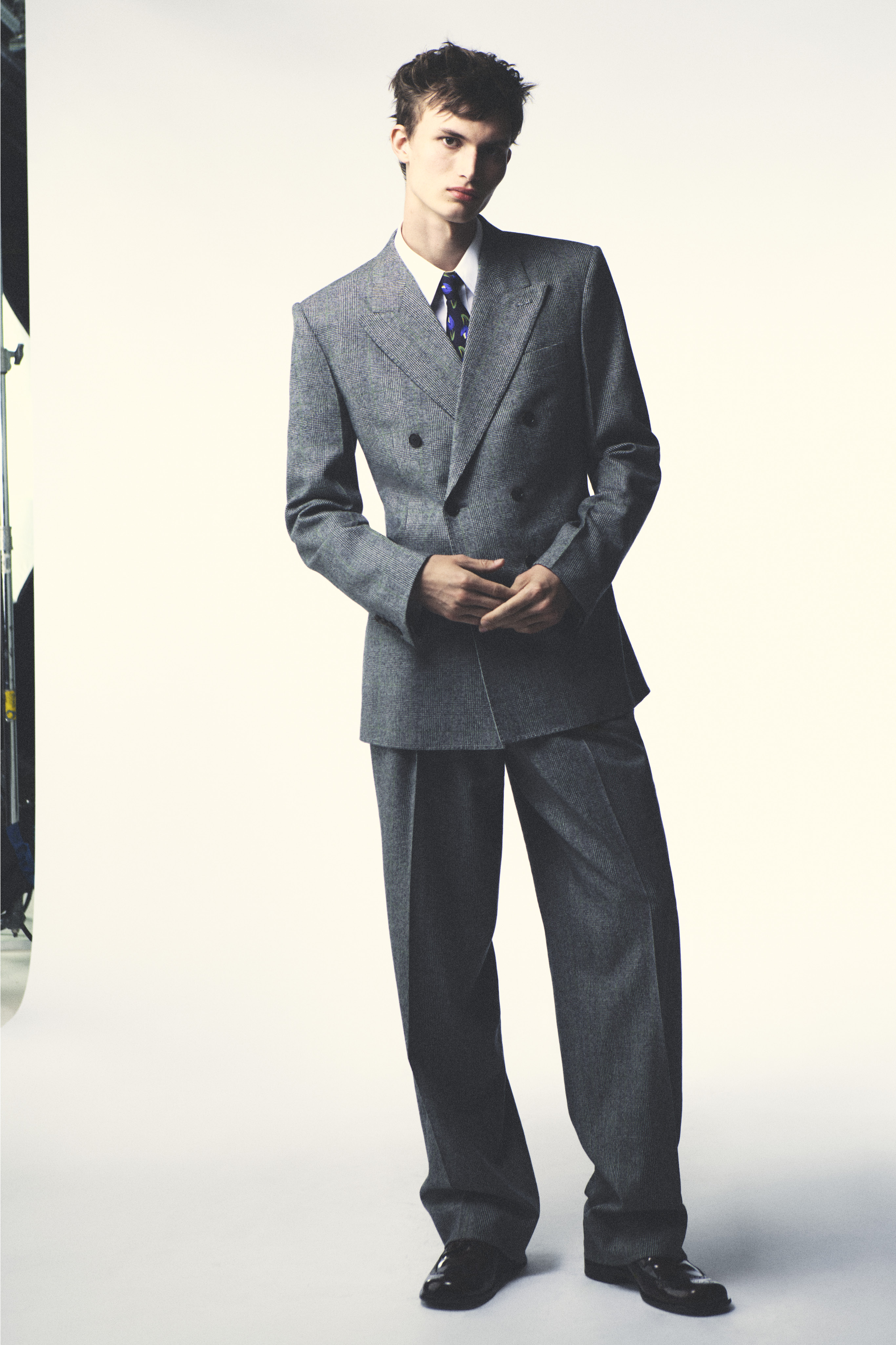 Givenchy Men's Spring/Summer 2027: the house is in the look Givenchy Men's Spring/Summer 2027: the house is in the look Vanity Teen 虚荣青年