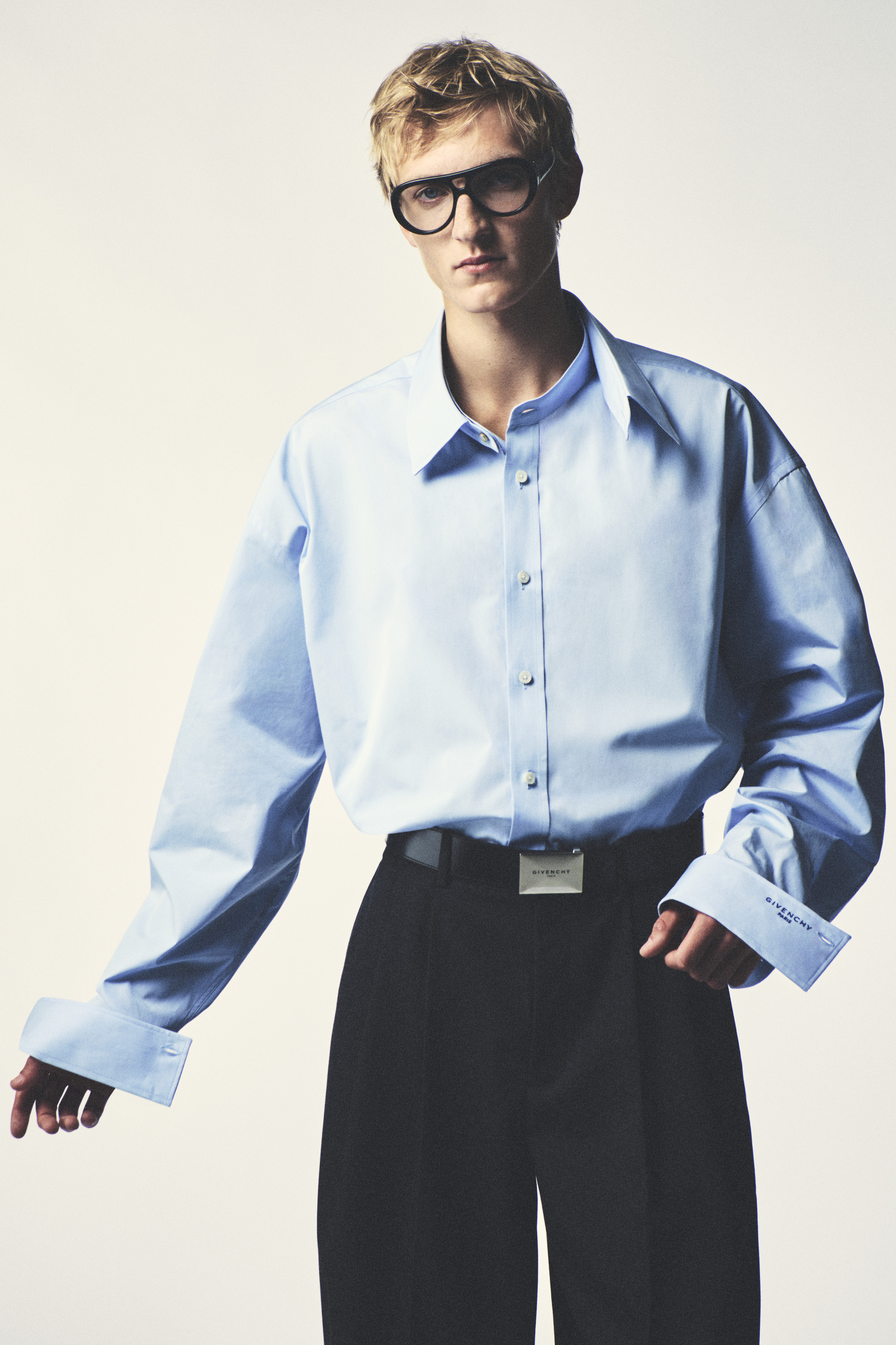 Givenchy Men's Spring/Summer 2027: the house is in the look Givenchy Men's Spring/Summer 2027: the house is in the look Vanity Teen 虚荣青年