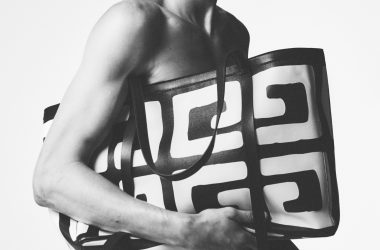 Givenchy Men's Spring/Summer 2027: the house is in the look Givenchy Men's Spring/Summer 2027: the house is in the look Vanity Teen 虚荣青年