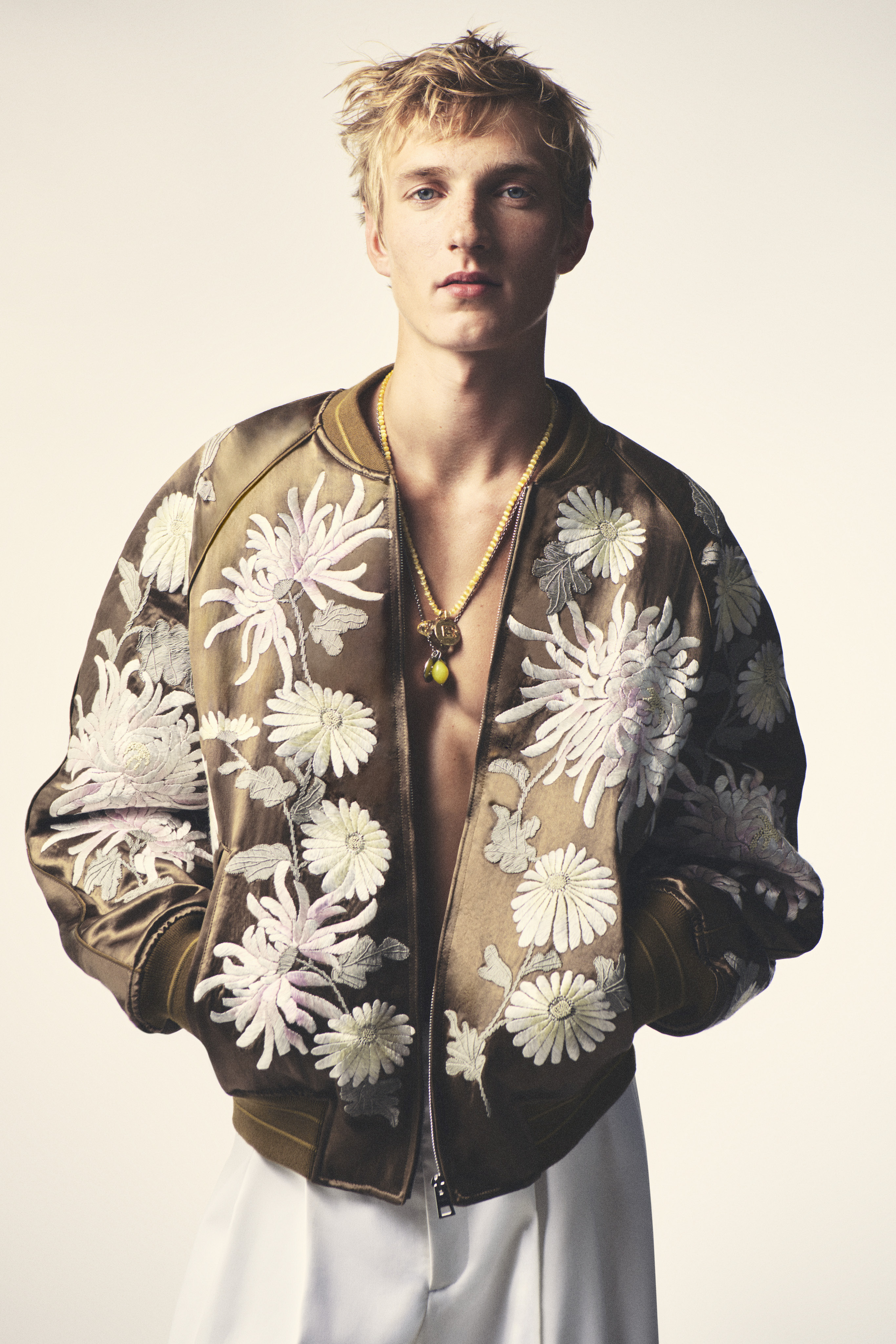 Givenchy Men's Spring/Summer 2027: the house is in the look Givenchy Men's Spring/Summer 2027: the house is in the look Vanity Teen 虚荣青年
