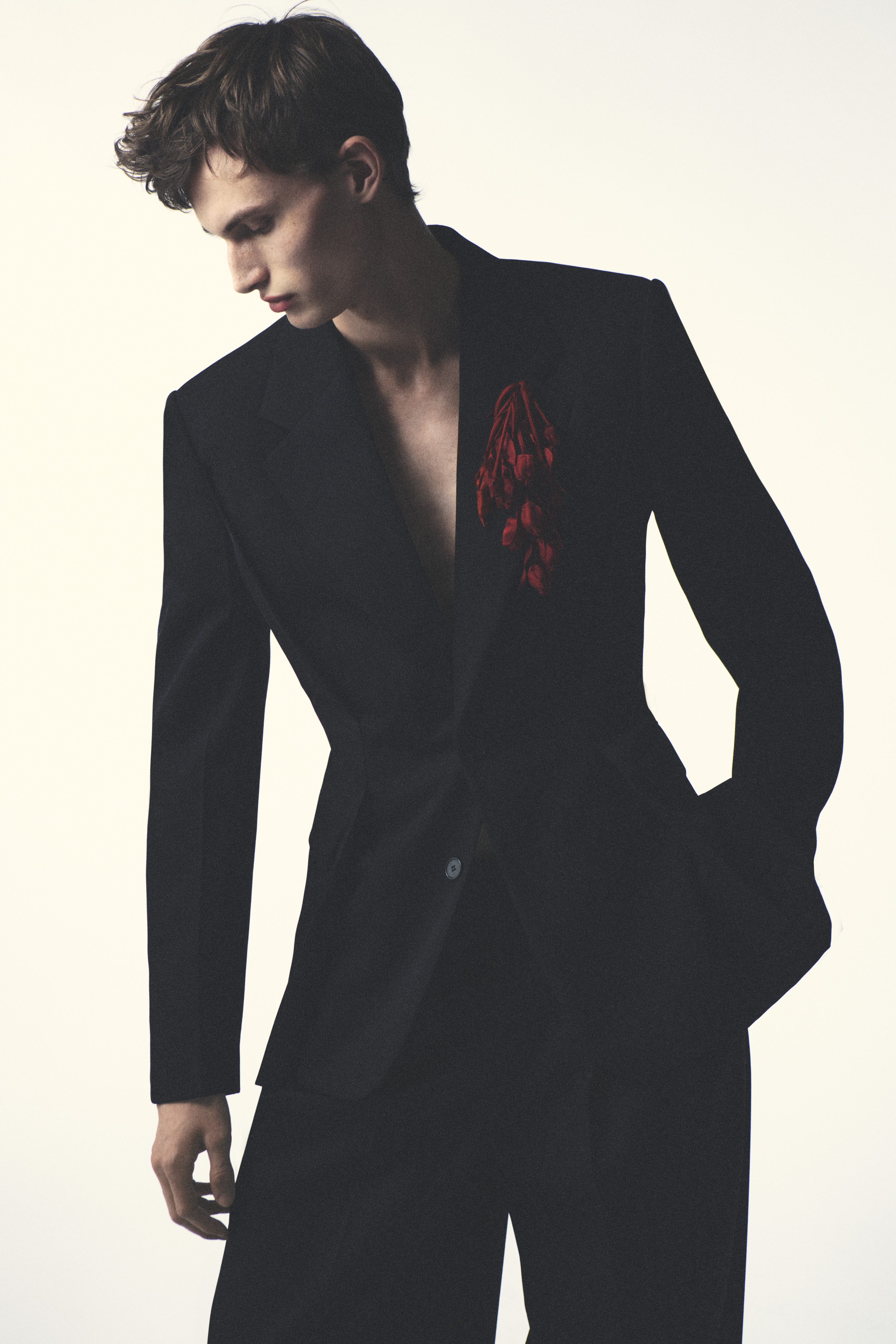 Givenchy Men's Spring/Summer 2027: the house is in the look Givenchy Men's Spring/Summer 2027: the house is in the look Vanity Teen 虚荣青年