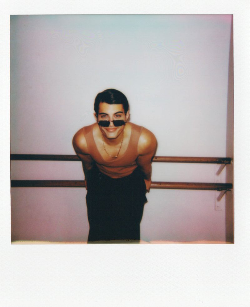 POSTCARDS FROM THE EDGE OF THE FRAME POSTCARDS FROM THE EDGE OF THE FRAME Vanity Teen 虚荣青年