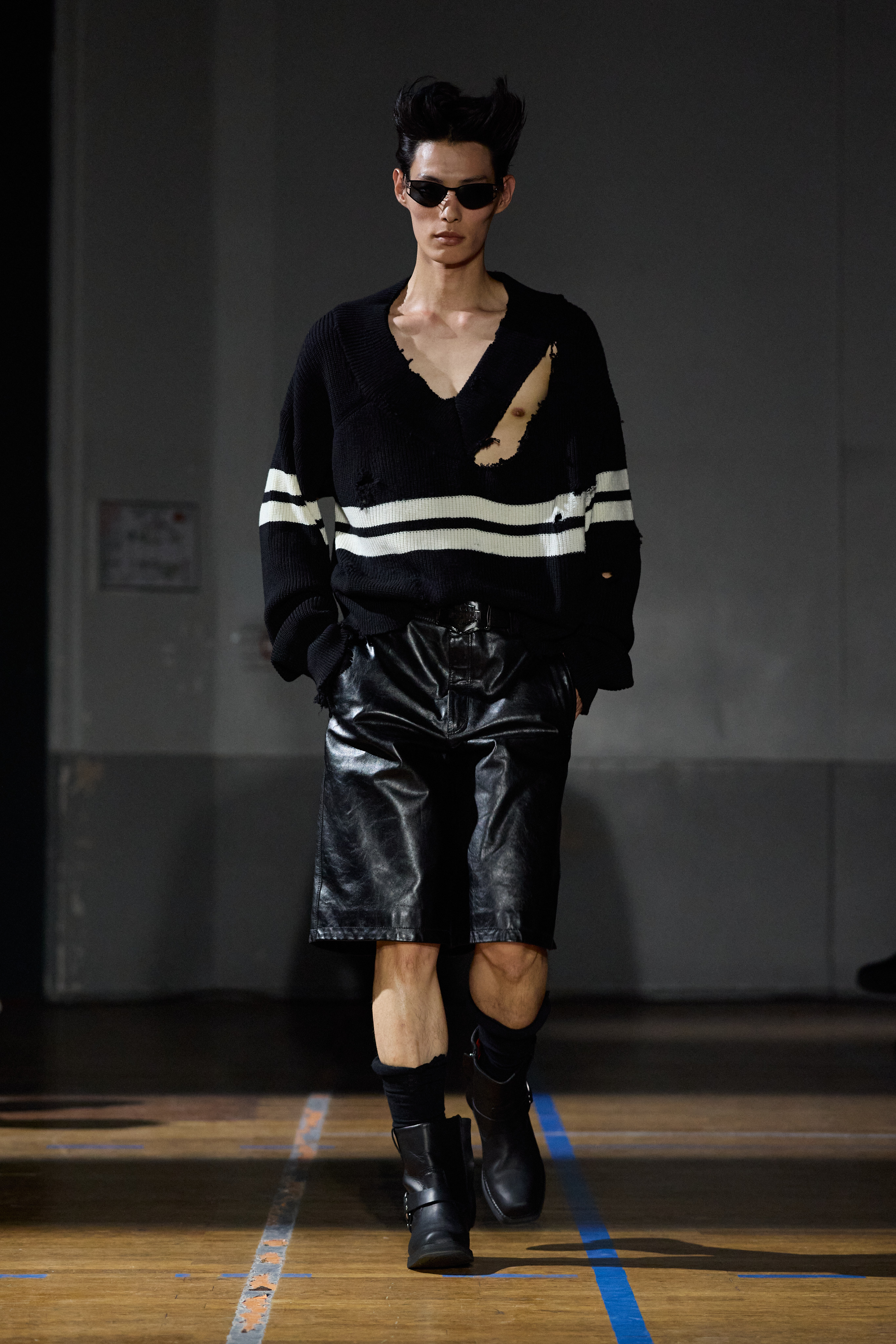 Heaven Wears Black, Hell Smells Like Summer: LGN SS27 Heaven Wears Black, Hell Smells Like Summer: LGN SS27 Vanity Teen 虚荣青年
