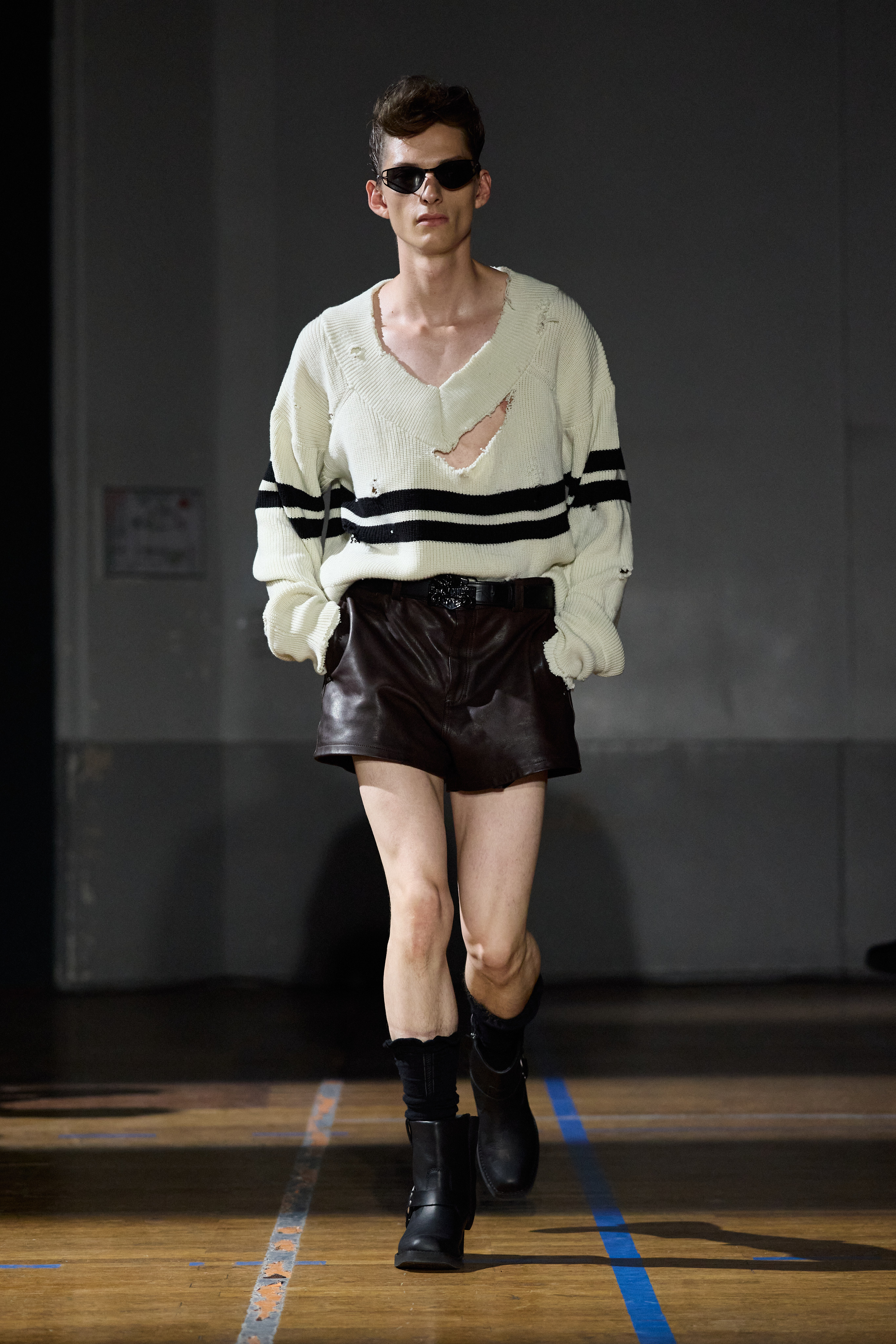Heaven Wears Black, Hell Smells Like Summer: LGN SS27 Heaven Wears Black, Hell Smells Like Summer: LGN SS27 Vanity Teen 虚荣青年