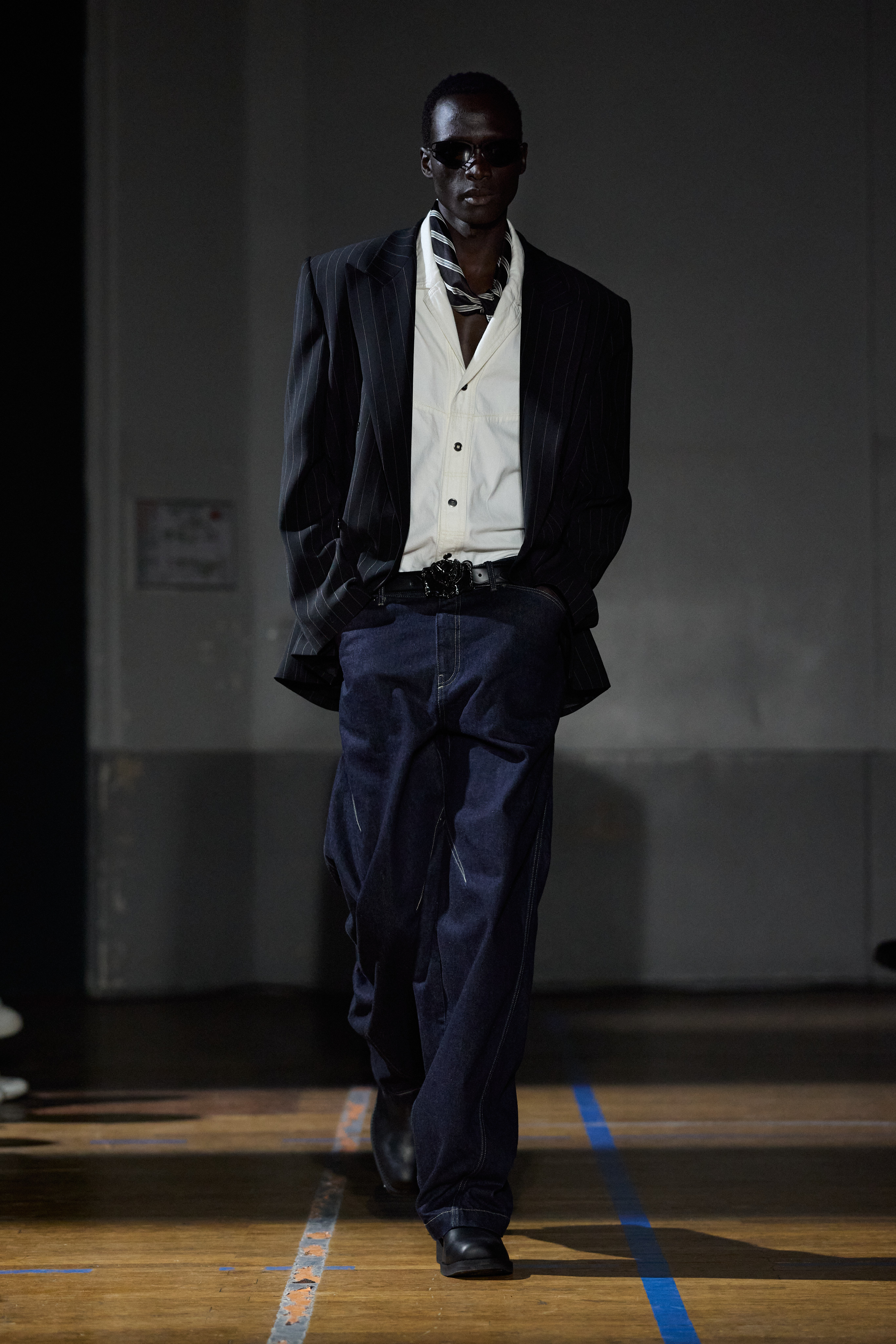 Heaven Wears Black, Hell Smells Like Summer: LGN SS27 Heaven Wears Black, Hell Smells Like Summer: LGN SS27 Vanity Teen 虚荣青年