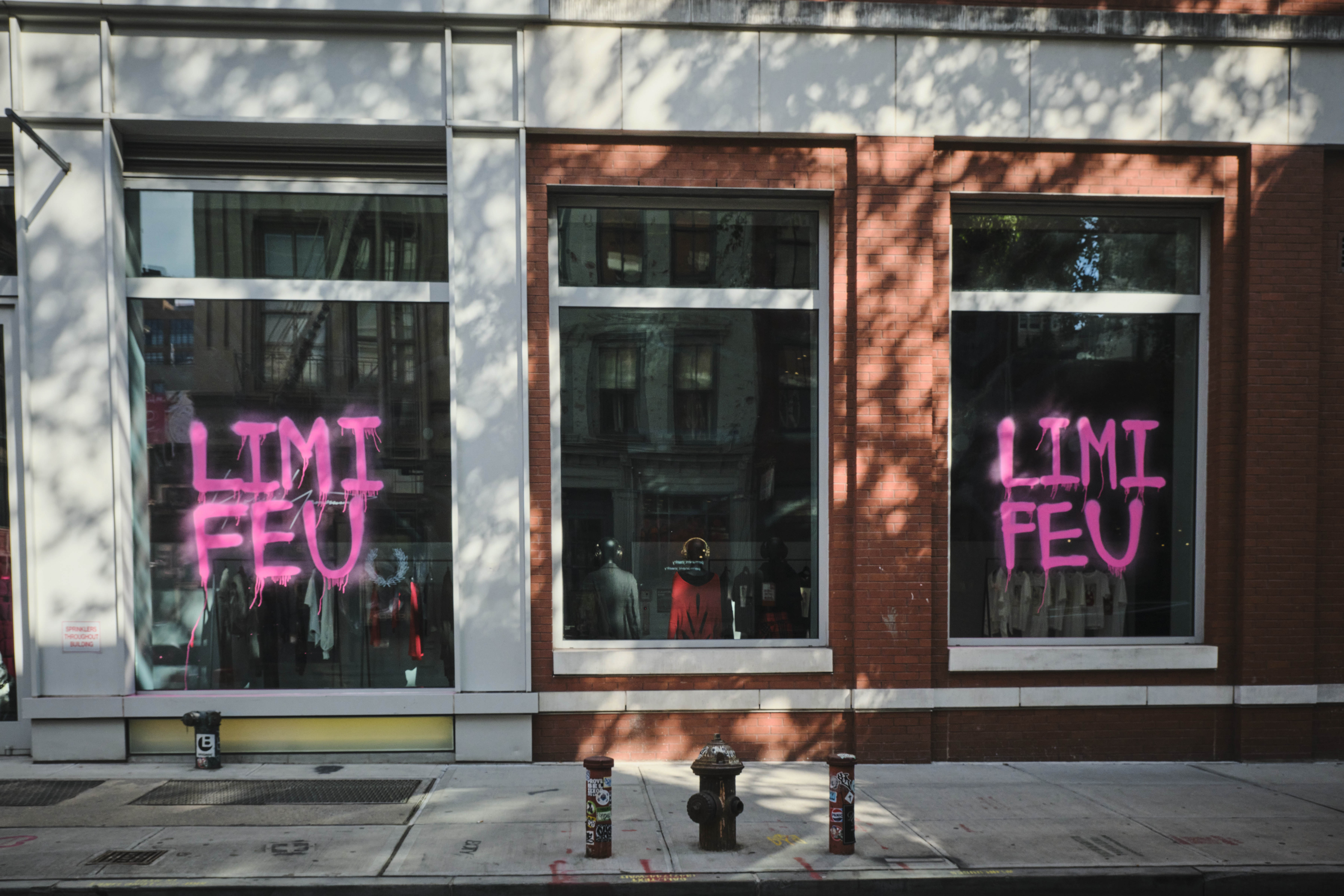 Eri Wakiyama Takes Over New York: Inside LIMI feu’s Immersive Residency at Yohji Yamamoto Wooster Vanity Teen 虚荣青年 Eri Wakiyama Takes Over New York: Inside LIMI feu’s Immersive Residency at Yohji Yamamoto Wooster Eri Wakiyama Takes Over New York: Inside LIMI feu’s Immersive Residency at Yohji Yamamoto Wooster Vanity Teen 虚荣青年