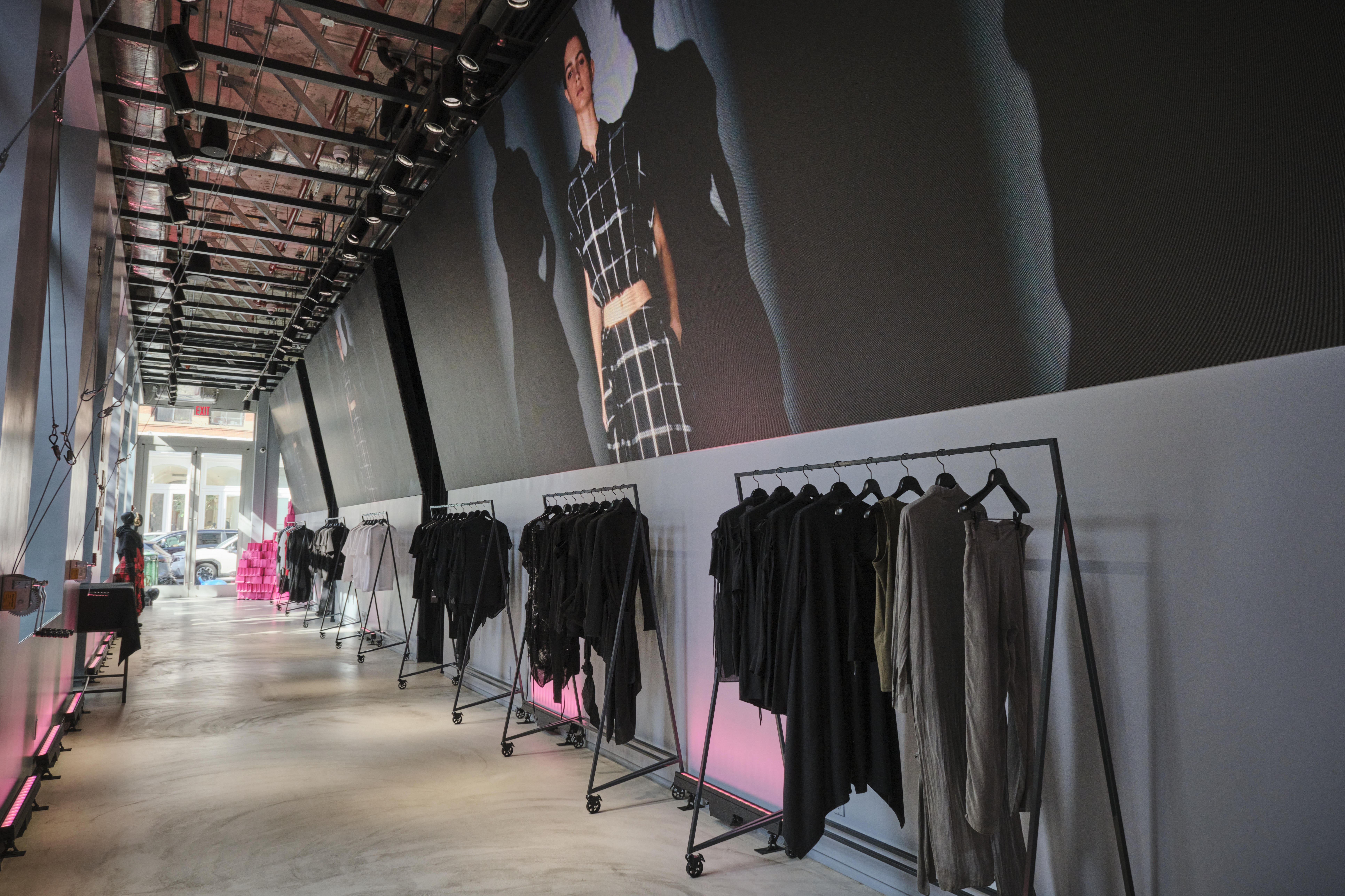 Eri Wakiyama Takes Over New York: Inside LIMI feu’s Immersive Residency at Yohji Yamamoto Wooster Vanity Teen 虚荣青年 Eri Wakiyama Takes Over New York: Inside LIMI feu’s Immersive Residency at Yohji Yamamoto Wooster Eri Wakiyama Takes Over New York: Inside LIMI feu’s Immersive Residency at Yohji Yamamoto Wooster Vanity Teen 虚荣青年