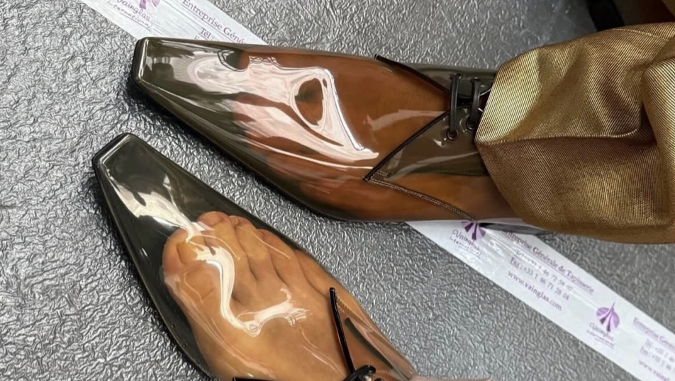 Saint Laurent's SS27 Transparent Shoes Are the Most Talked-About of the Season Saint Laurent's SS27 Transparent Shoes Are the Most Talked-About of the Season Vanity Teen 虚荣青年