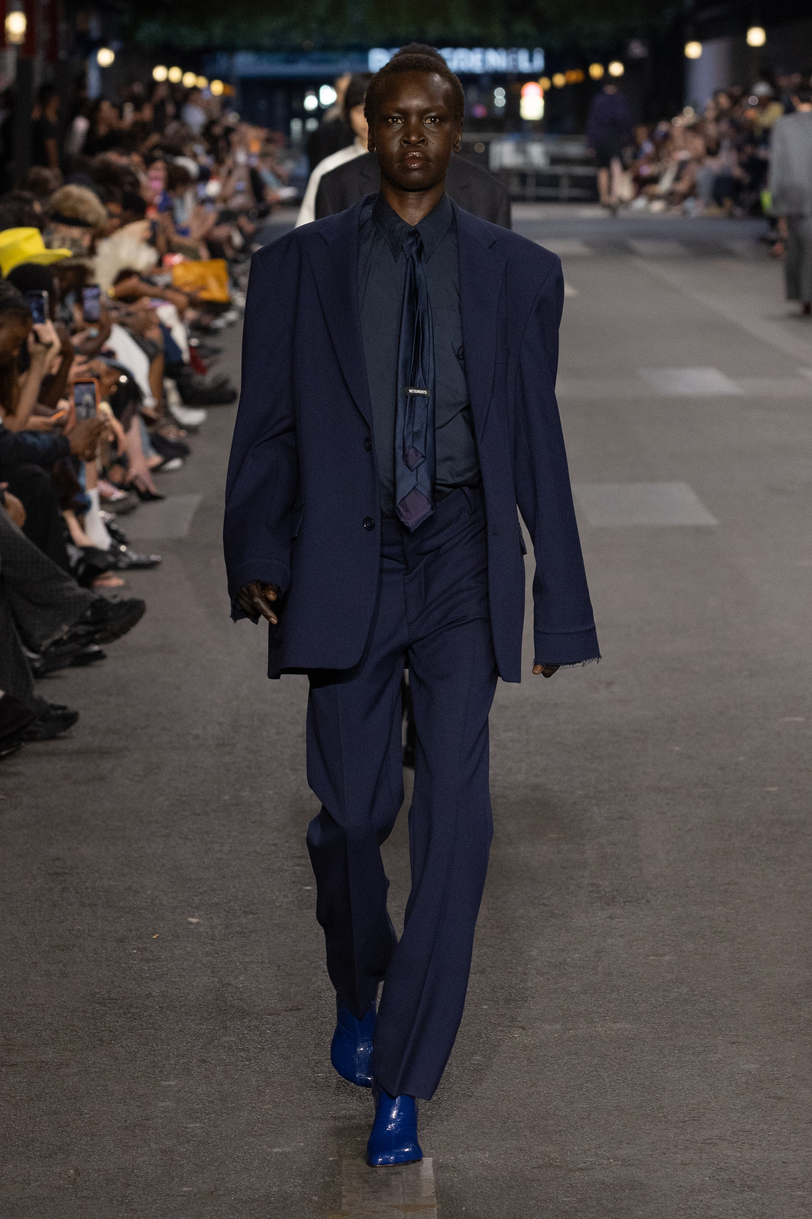 VETEMENTS SPRING SUMMER 2027: EVERYTHING IS NORMAL. UNTIL IT ISN’T VETEMENTS SPRING SUMMER 2027: EVERYTHING IS NORMAL. UNTIL IT ISN’T Vanity Teen 虚荣青年