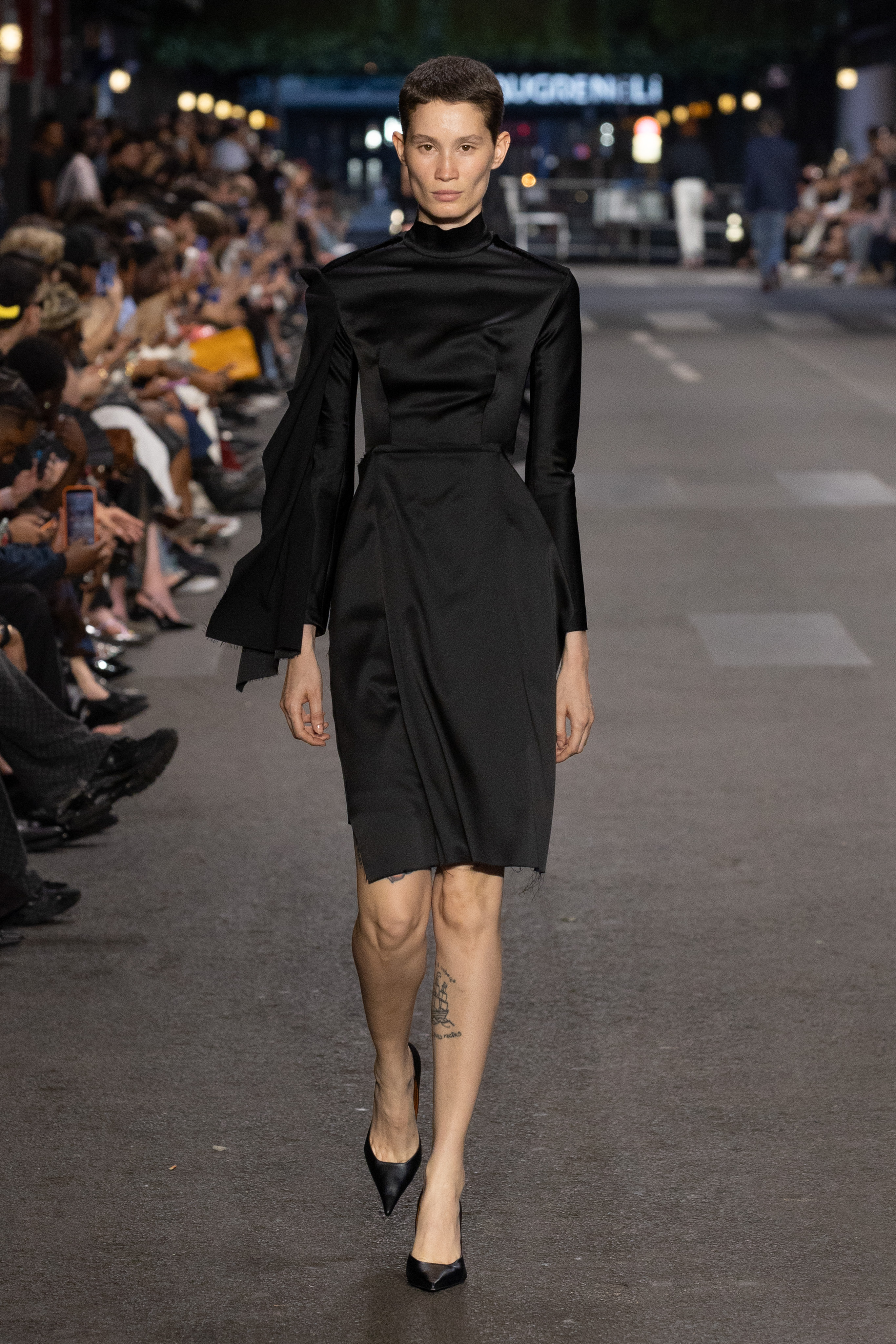 VETEMENTS SPRING SUMMER 2027: EVERYTHING IS NORMAL. UNTIL IT ISN’T VETEMENTS SPRING SUMMER 2027: EVERYTHING IS NORMAL. UNTIL IT ISN’T Vanity Teen 虚荣青年