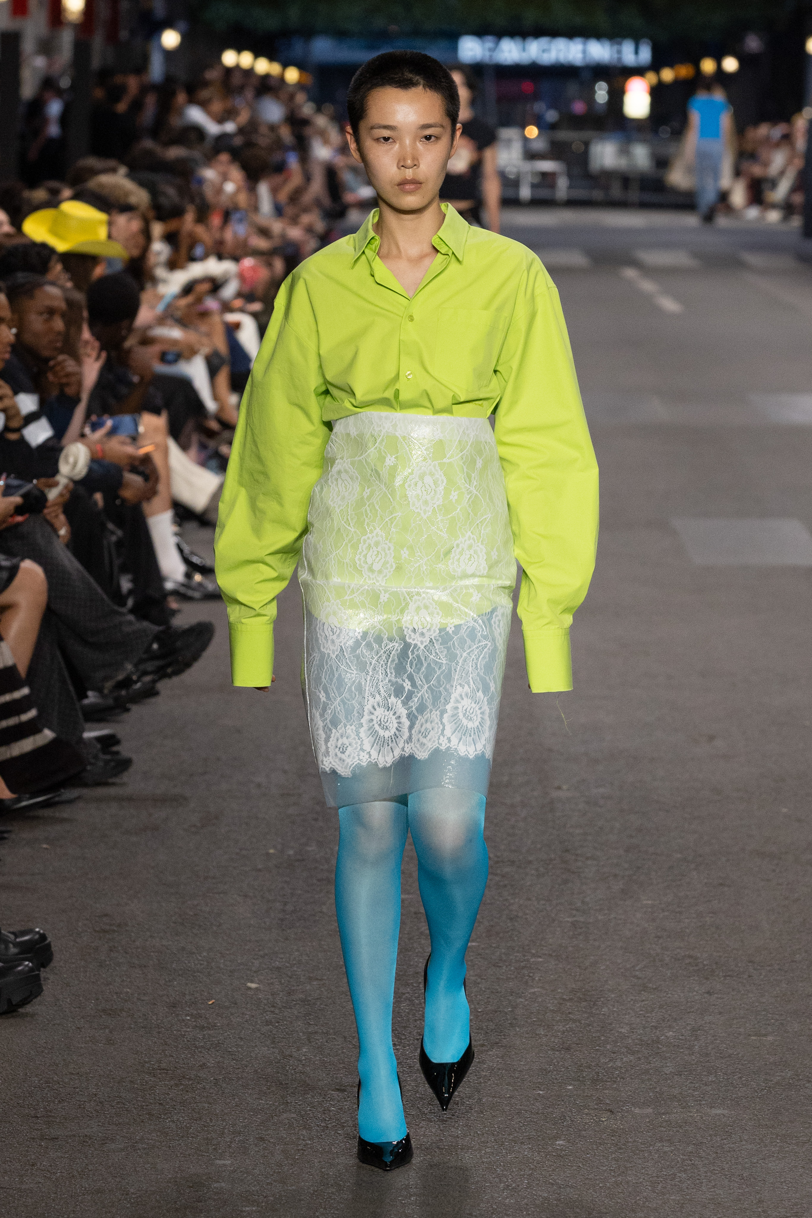 VETEMENTS SPRING SUMMER 2027: EVERYTHING IS NORMAL. UNTIL IT ISN’T VETEMENTS SPRING SUMMER 2027: EVERYTHING IS NORMAL. UNTIL IT ISN’T Vanity Teen 虚荣青年