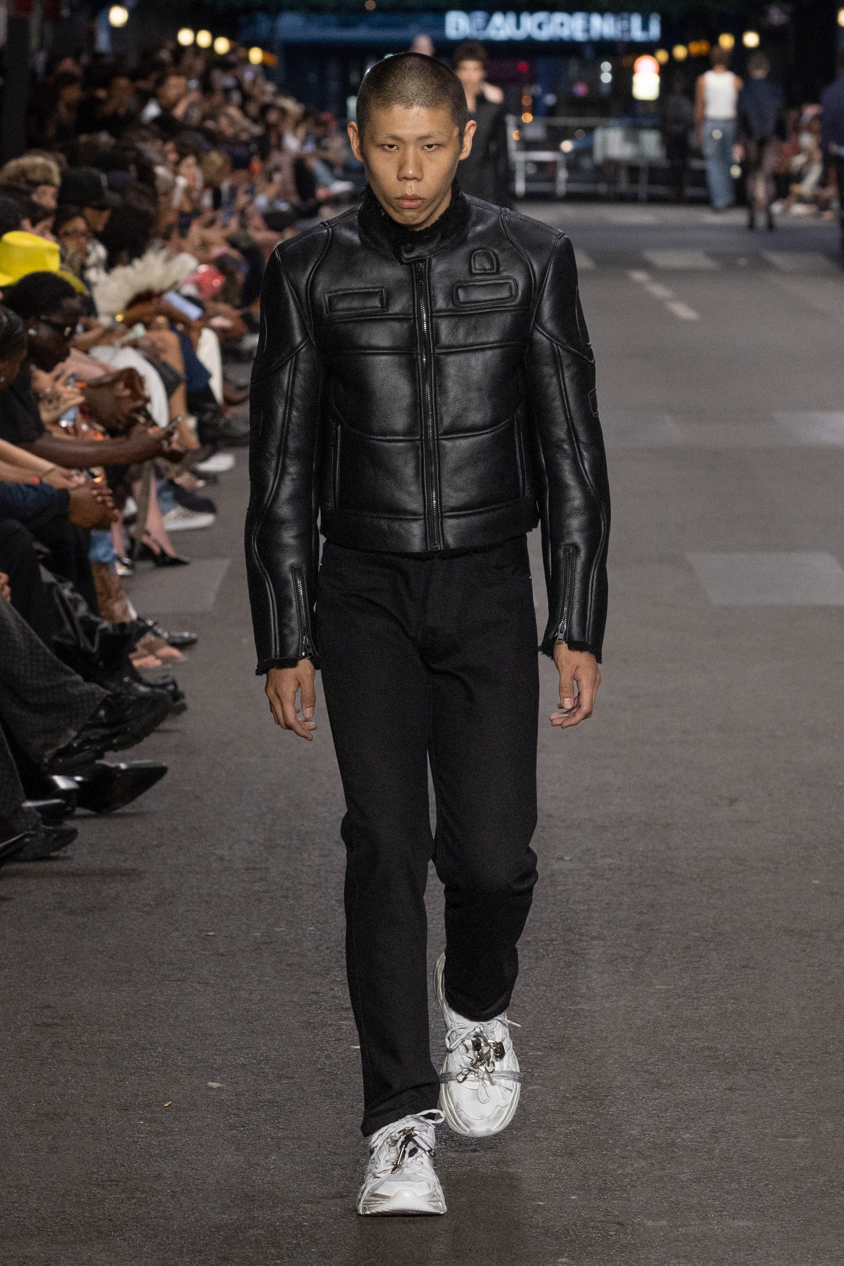 VETEMENTS SPRING SUMMER 2027: EVERYTHING IS NORMAL. UNTIL IT ISN’T VETEMENTS SPRING SUMMER 2027: EVERYTHING IS NORMAL. UNTIL IT ISN’T Vanity Teen 虚荣青年