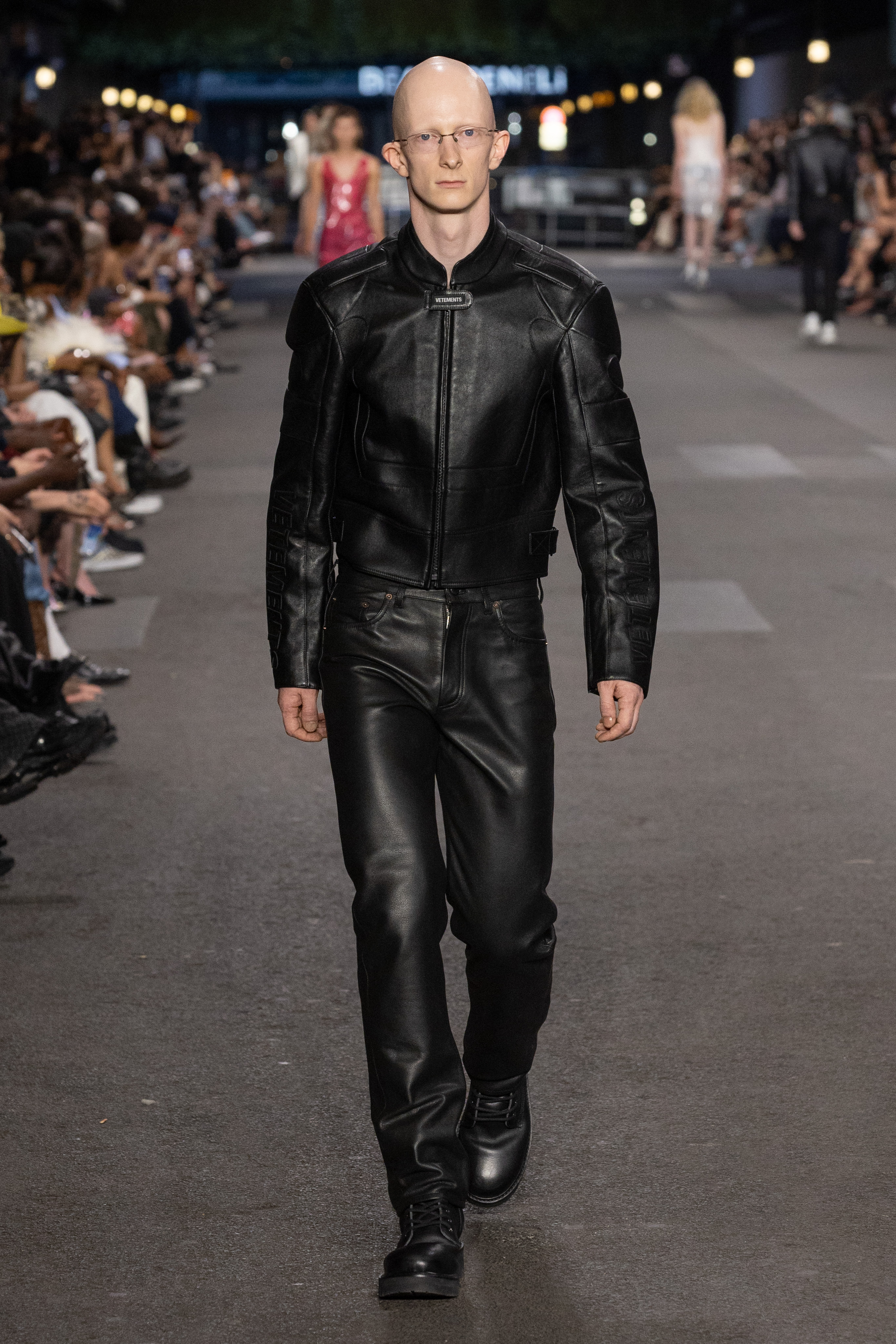 VETEMENTS SPRING SUMMER 2027: EVERYTHING IS NORMAL. UNTIL IT ISN’T VETEMENTS SPRING SUMMER 2027: EVERYTHING IS NORMAL. UNTIL IT ISN’T Vanity Teen 虚荣青年