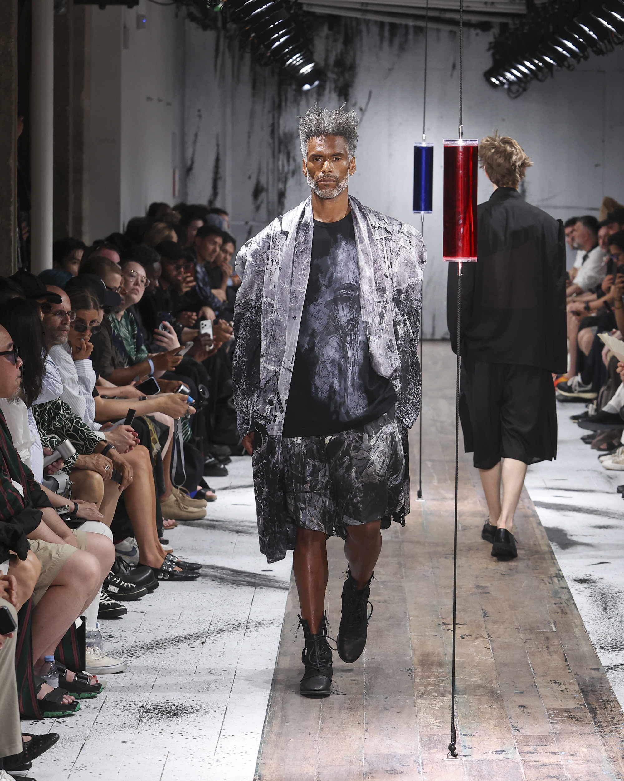 Yohji Yamamoto Spring/Summer 2027: Dressing for the End of Cool Yohji Yamamoto Spring/Summer 2027: Dressing for the End of Cool Vanity Teen 虚荣青年