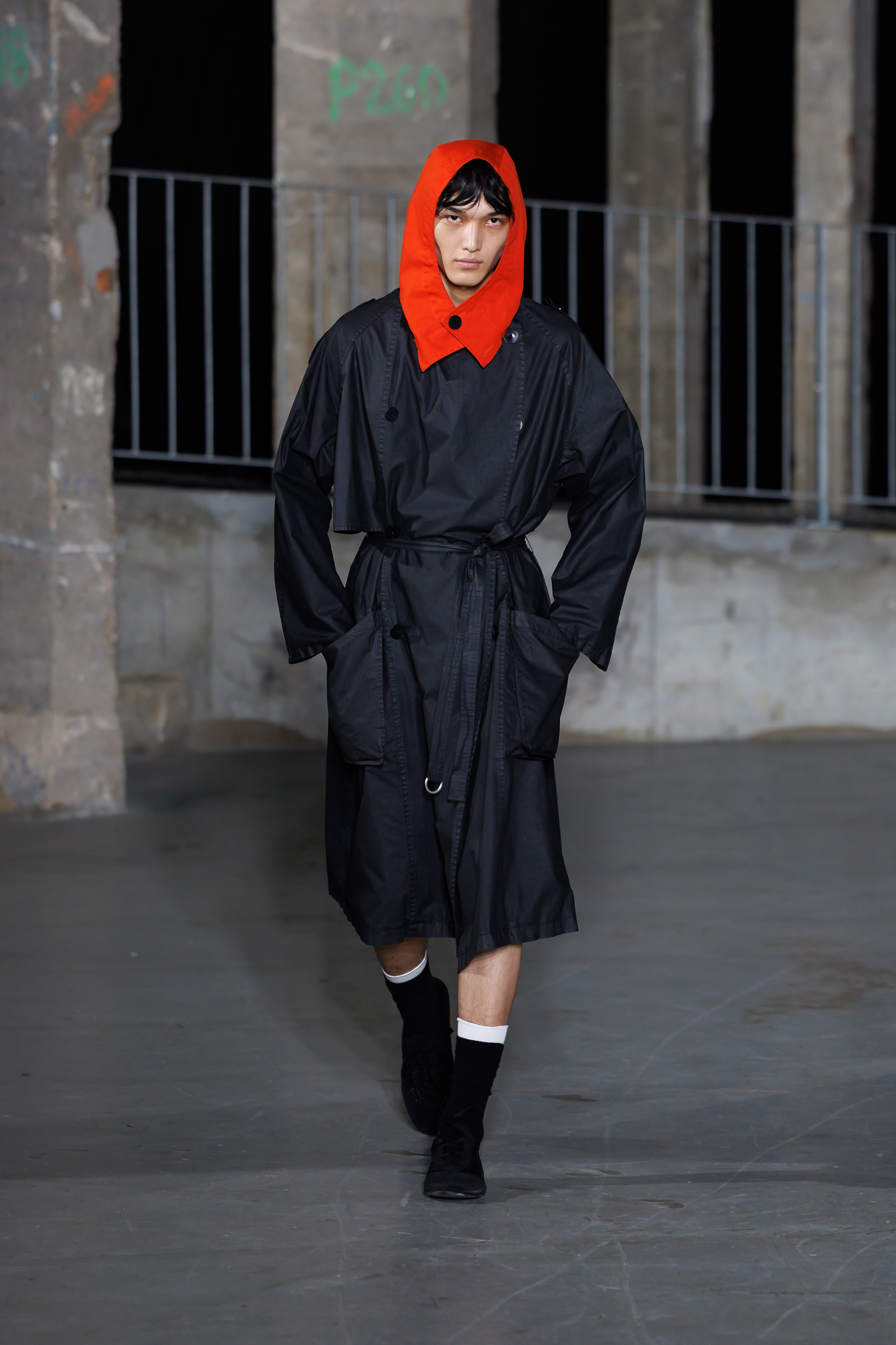 Paris Men’s Fashion Week SS27: Emerging Brands From Days 1–3 Paris Men’s Fashion Week SS27: Emerging Brands From Days 1–3 Vanity Teen 虚荣青年