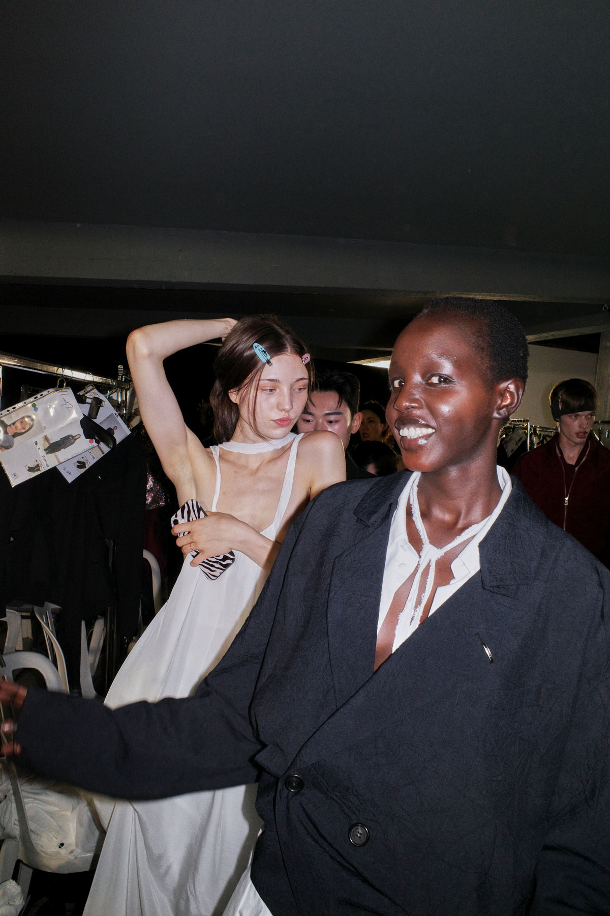 Behind the Scenes at SONGZIO Spring/Summer 2027 Behind the Scenes at SONGZIO Spring/Summer 2027 Vanity Teen 虚荣青年