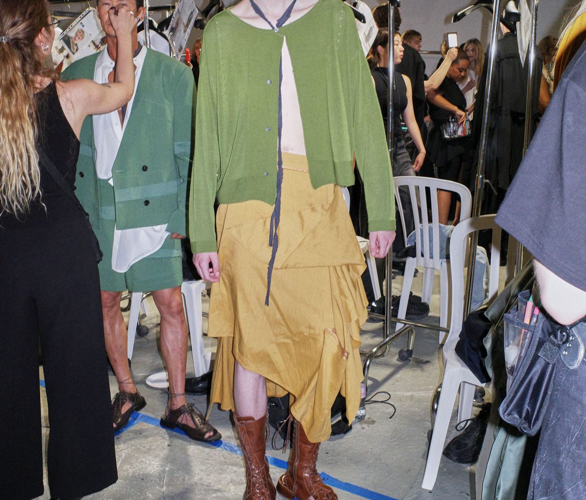 Behind the Scenes at SONGZIO Spring/Summer 2027 Behind the Scenes at SONGZIO Spring/Summer 2027 Vanity Teen 虚荣青年