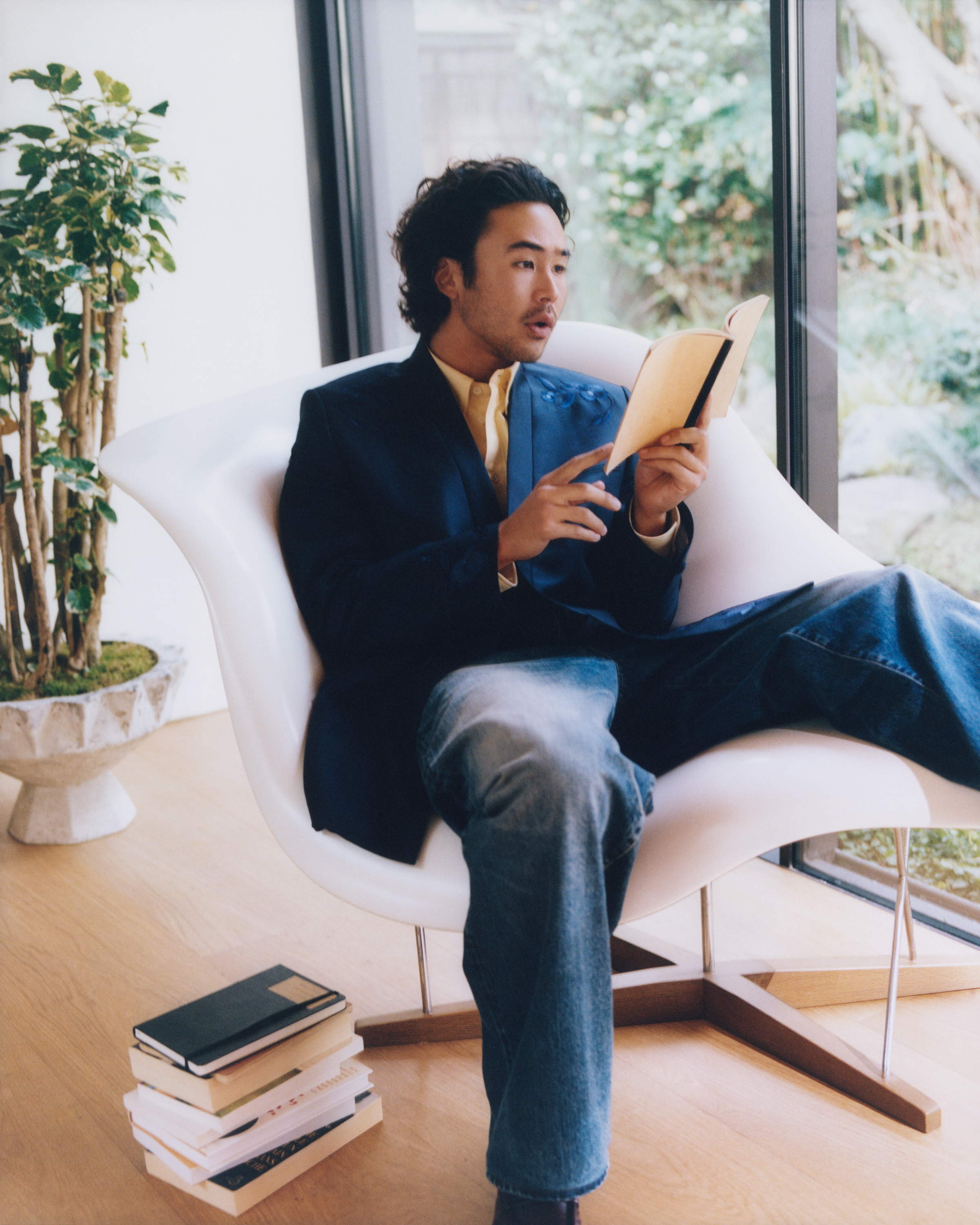 Home Is the New Luxury: Why Kenzo’s FW26 Campaign Chooses Quiet Over Noise Vanity Teen 虚荣青年 Home Is the New Luxury: Why Kenzo’s FW26 Campaign Chooses Quiet Over Noise Home Is the New Luxury: Why Kenzo’s FW26 Campaign Chooses Quiet Over Noise Vanity Teen 虚荣青年