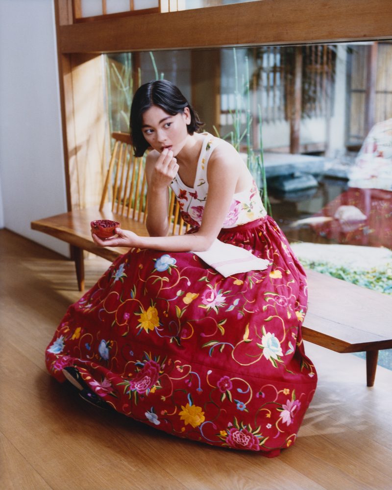 Home Is the New Luxury: Why Kenzo’s FW26 Campaign Chooses Quiet Over Noise Home Is the New Luxury: Why Kenzo’s FW26 Campaign Chooses Quiet Over Noise Vanity Teen 虚荣青年