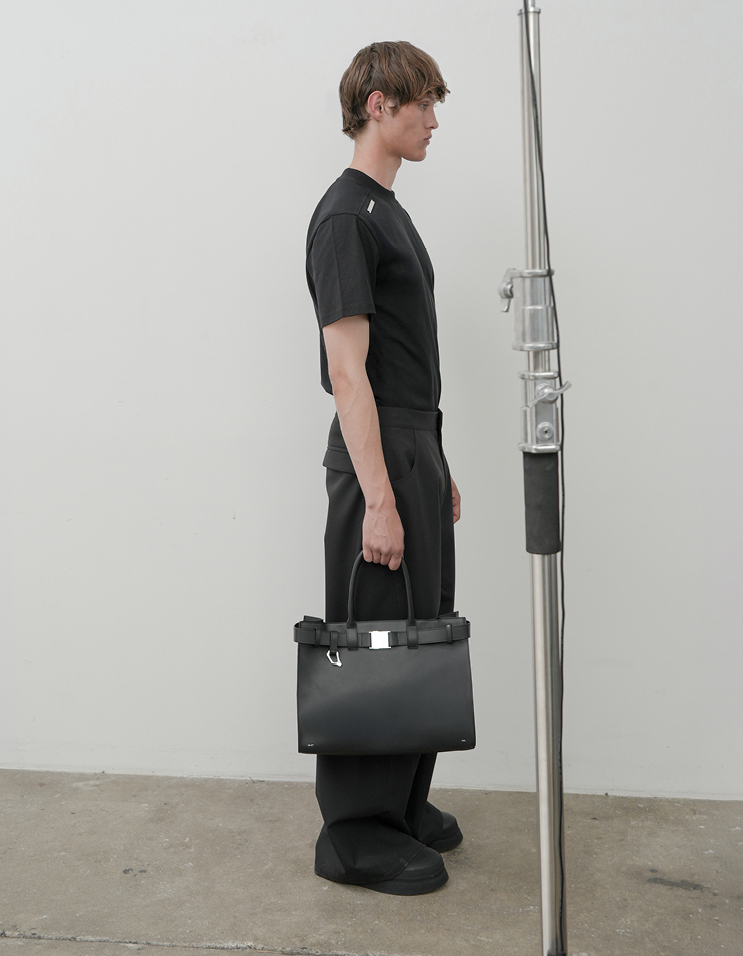 HELIOT EMIL SPRING SUMMER 2027: THE COLLECTION THAT REFUSES TO DISAPPEAR Vanity Teen 虚荣青年 HELIOT EMIL SPRING SUMMER 2027: THE COLLECTION THAT REFUSES TO DISAPPEAR HELIOT EMIL SPRING SUMMER 2027: THE COLLECTION THAT REFUSES TO DISAPPEAR Vanity Teen 虚荣青年