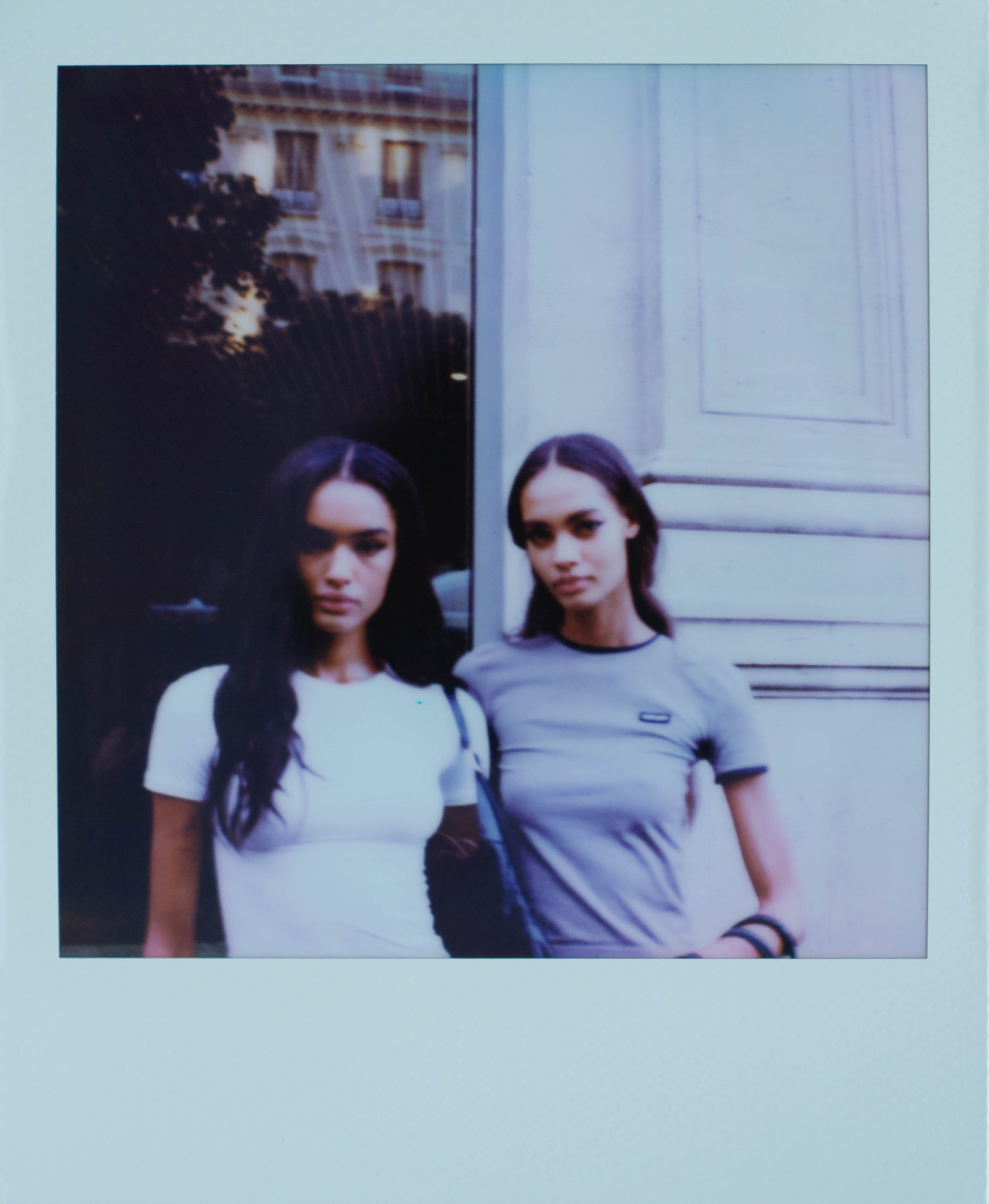 MODELS OFF DUTY - COUTURE, UNDONE Vanity Teen 虚荣青年 MODELS OFF DUTY - COUTURE, UNDONE MODELS OFF DUTY - COUTURE, UNDONE Vanity Teen 虚荣青年
