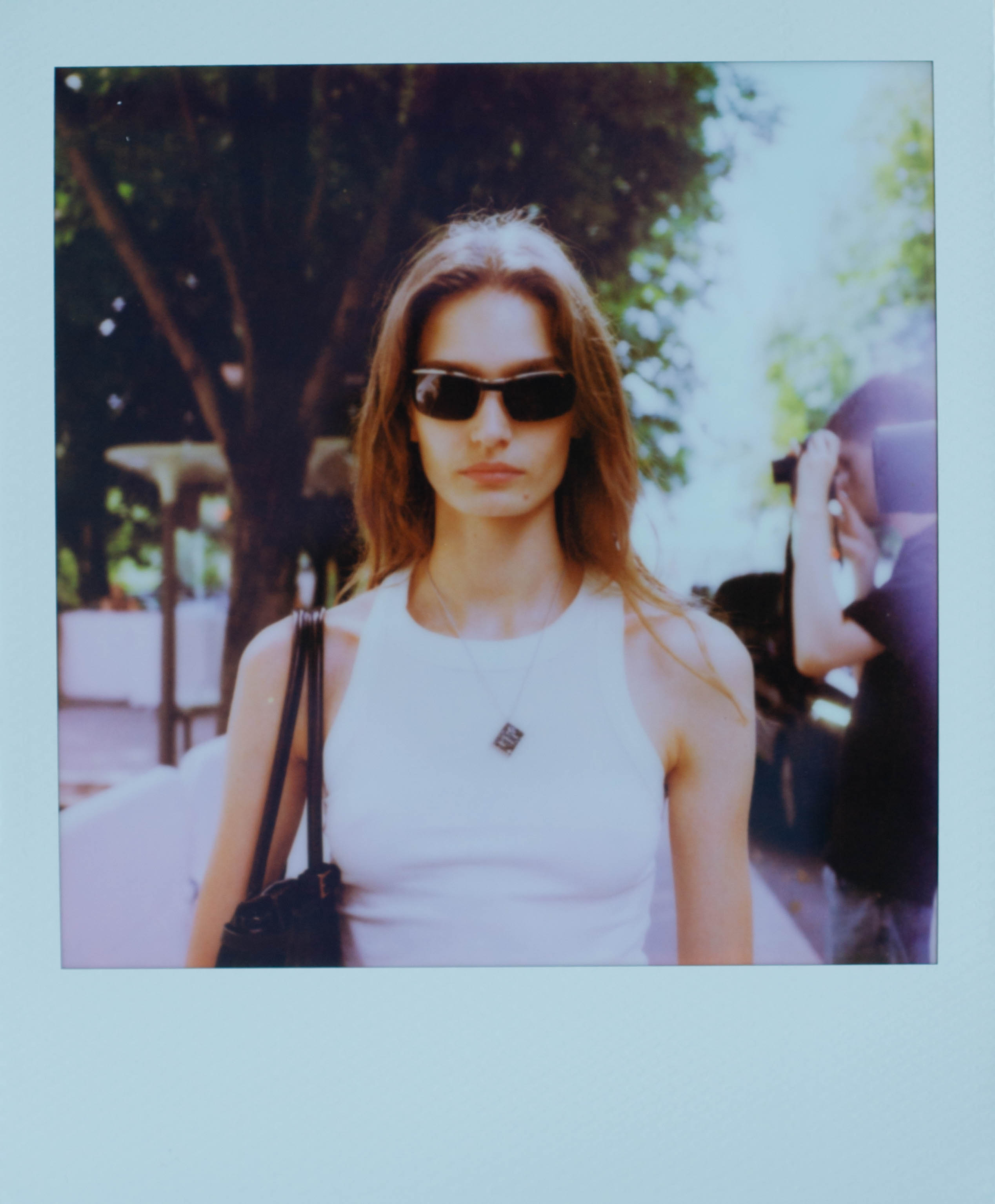 MODELS OFF DUTY - COUTURE, UNDONE Vanity Teen 虚荣青年 MODELS OFF DUTY - COUTURE, UNDONE MODELS OFF DUTY - COUTURE, UNDONE Vanity Teen 虚荣青年