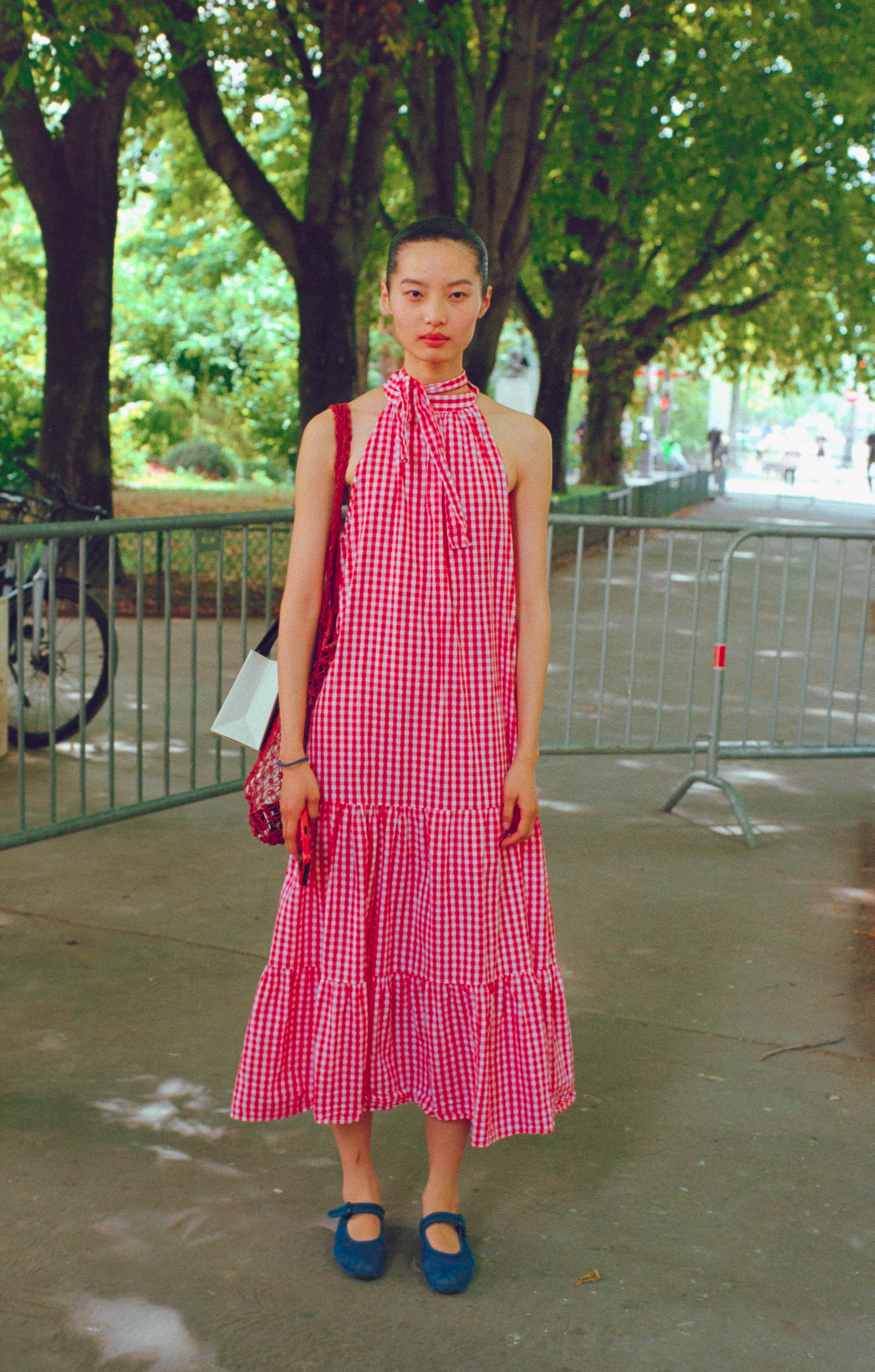 MODELS OFF DUTY - COUTURE, UNDONE Vanity Teen 虚荣青年 MODELS OFF DUTY - COUTURE, UNDONE MODELS OFF DUTY - COUTURE, UNDONE Vanity Teen 虚荣青年