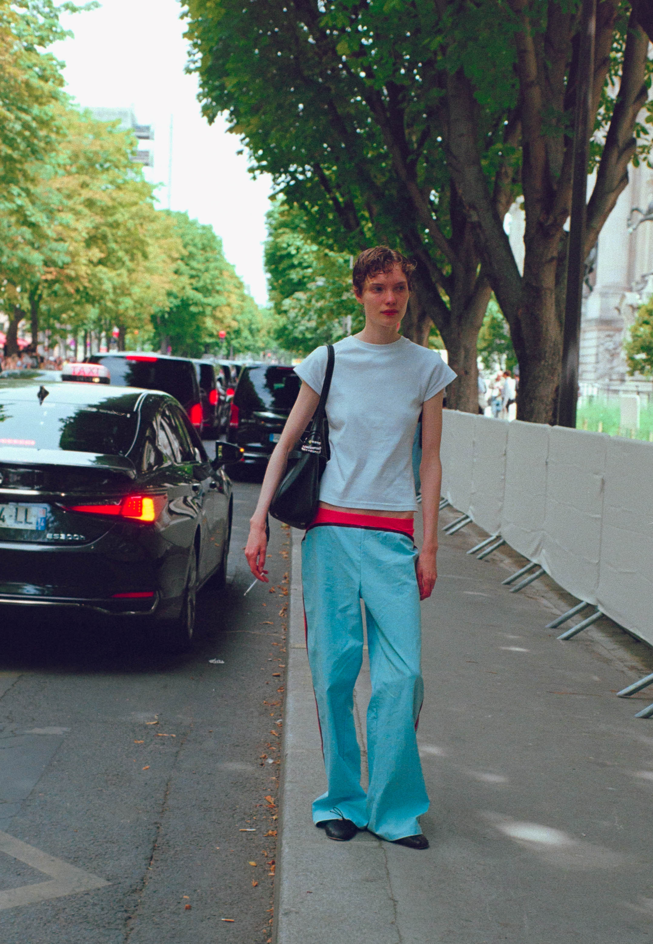 MODELS OFF DUTY - COUTURE, UNDONE Vanity Teen 虚荣青年 MODELS OFF DUTY - COUTURE, UNDONE MODELS OFF DUTY - COUTURE, UNDONE Vanity Teen 虚荣青年