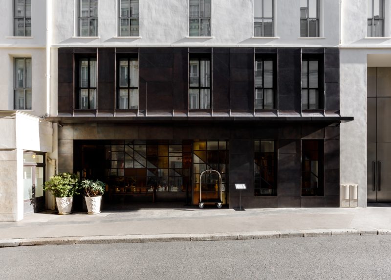 Paris Doesn’t Need Another Luxury Hotel. Until It Does: Experimental Marais Paris Doesn’t Need Another Luxury Hotel. Until It Does: Experimental Marais Vanity Teen 虚荣青年