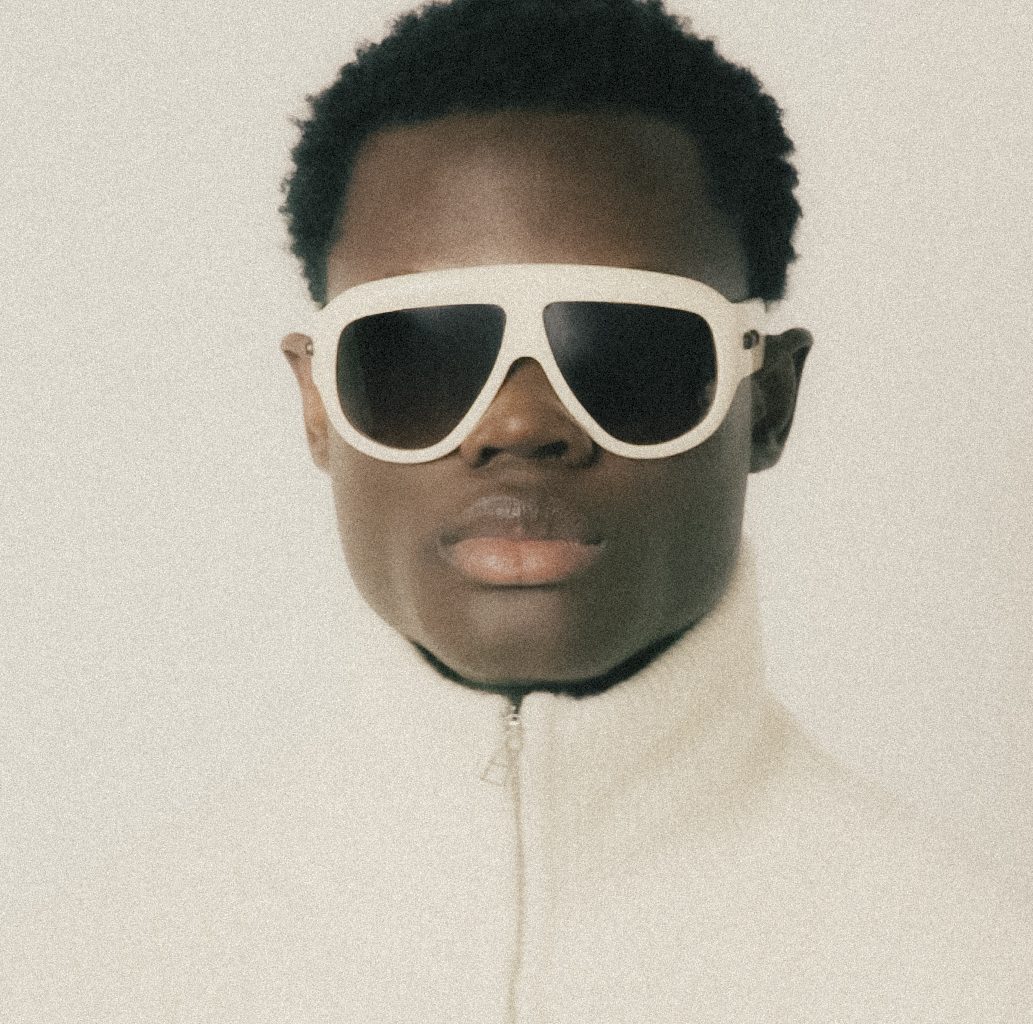 BUKURRA - THE LABEL BEHIND THE SHADES EVERYONE’S BEEN WATCHING BUKURRA - THE LABEL BEHIND THE SHADES EVERYONE’S BEEN WATCHING Vanity Teen 虚荣青年