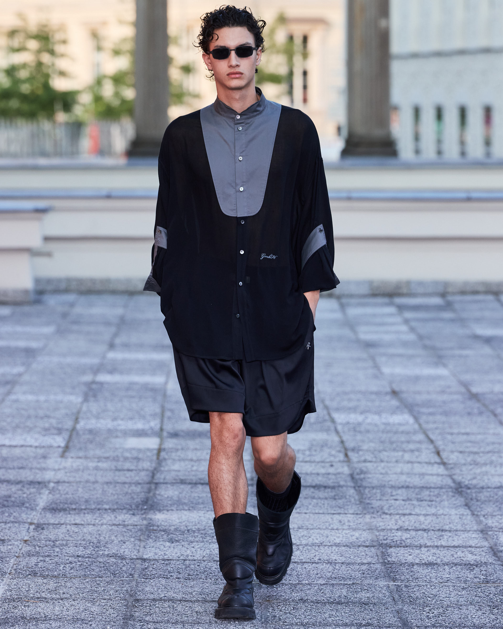 Berlin Fashion Week SS27: The Standout Collections Exploring Culture and Metamorphosis Vanity Teen 虚荣青年 Berlin Fashion Week SS27: The Standout Collections Exploring Culture and Metamorphosis Berlin Fashion Week SS27: The Standout Collections Exploring Culture and Metamorphosis Vanity Teen 虚荣青年