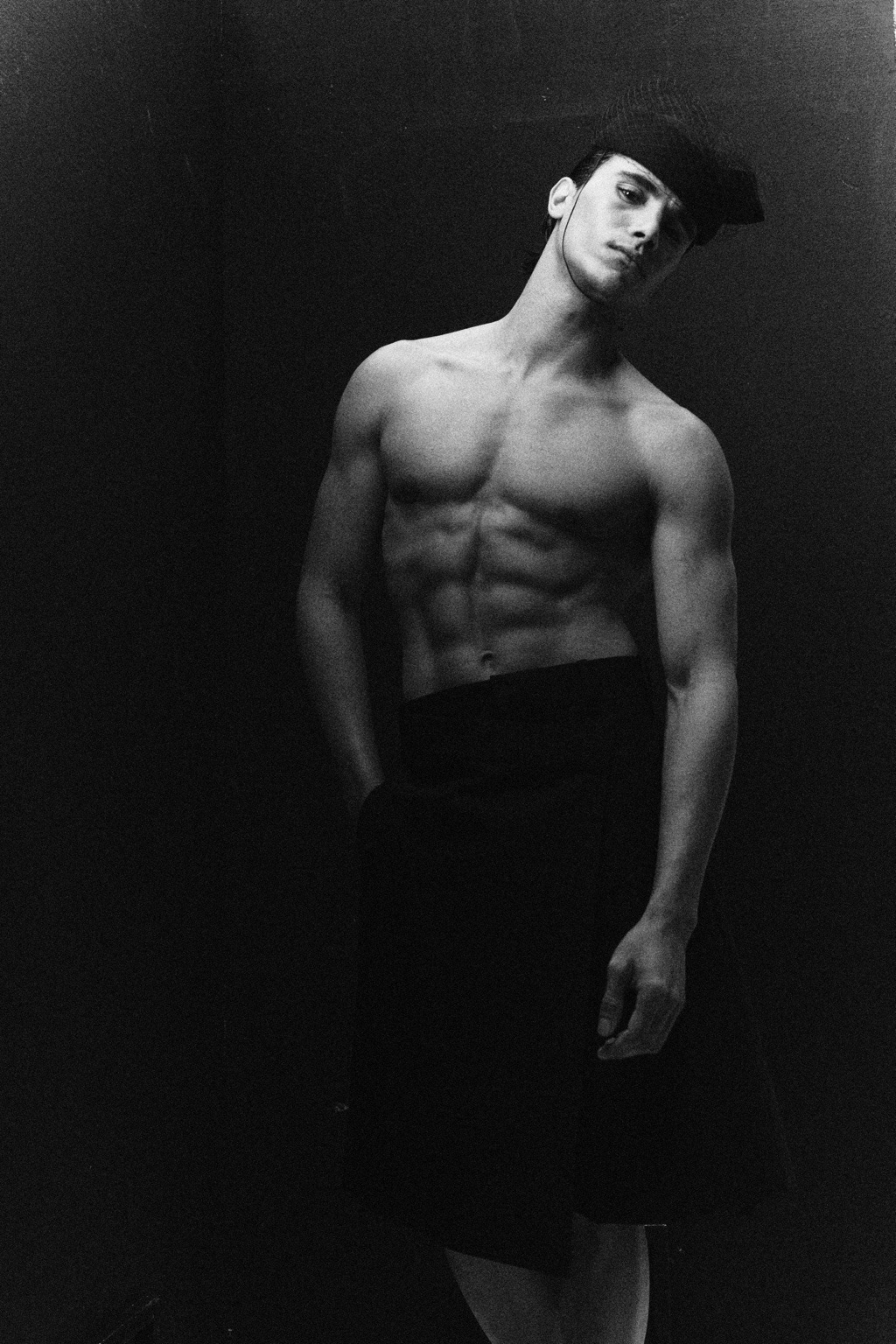 Masculinity - The Quiet Strength of Kamal Sad Vanity Teen 虚荣青年 Masculinity - The Quiet Strength of Kamal Sad Masculinity - The Quiet Strength of Kamal Sad Vanity Teen 虚荣青年