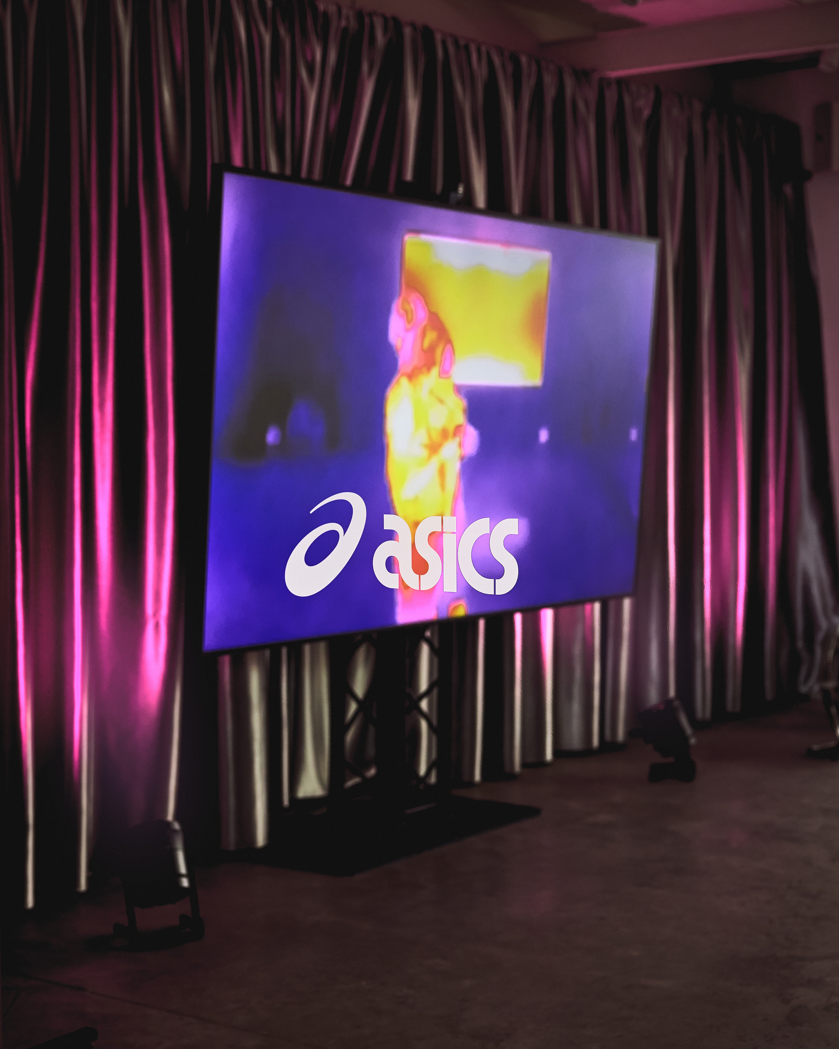 ASICS Is Turning Paris Into a Playground for the Senses Vanity Teen 虚荣青年 ASICS Is Turning Paris Into a Playground for the Senses ASICS Is Turning Paris Into a Playground for the Senses Vanity Teen 虚荣青年