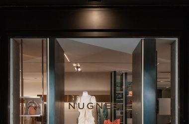 Where Luxury Finds Its Soul: Nugnes and Chloé Reimagine the Retail Experience Where Luxury Finds Its Soul: Nugnes and Chloé Reimagine the Retail Experience Vanity Teen 虚荣青年
