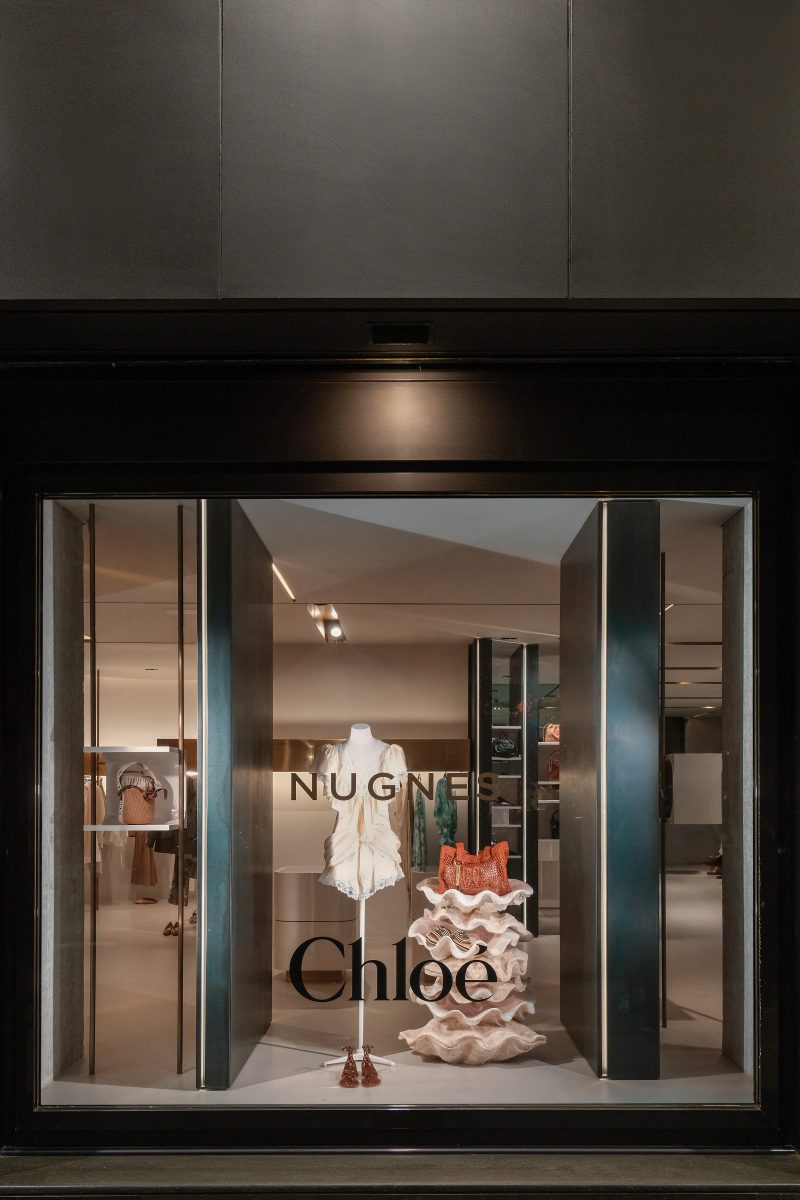 Where Luxury Finds Its Soul: Nugnes and Chloé Reimagine the Retail Experience Where Luxury Finds Its Soul: Nugnes and Chloé Reimagine the Retail Experience Vanity Teen 虚荣青年
