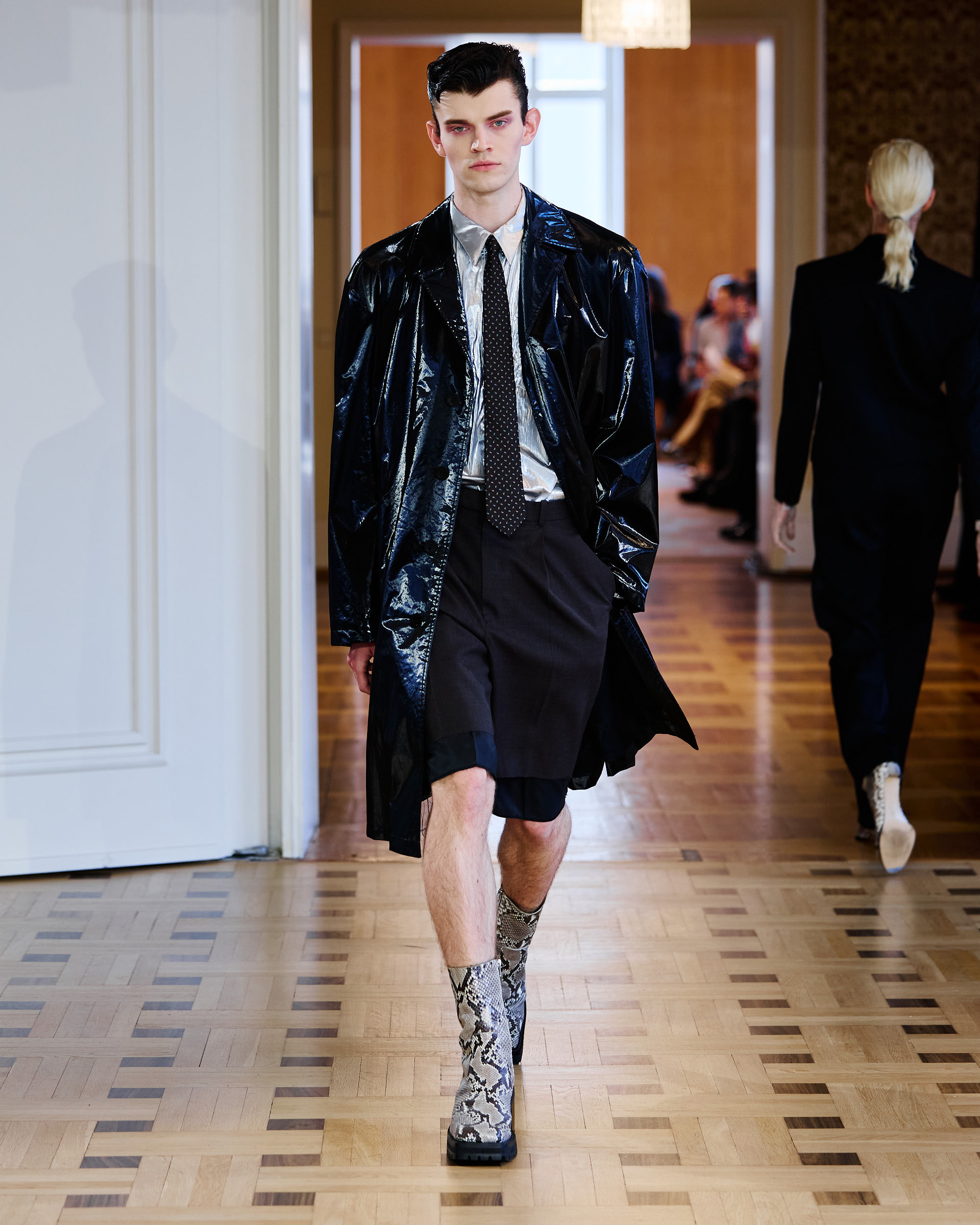 Berlin Fashion Week SS27: The Standout Collections Exploring Culture and Metamorphosis Vanity Teen 虚荣青年 Berlin Fashion Week SS27: The Standout Collections Exploring Culture and Metamorphosis Berlin Fashion Week SS27: The Standout Collections Exploring Culture and Metamorphosis Vanity Teen 虚荣青年