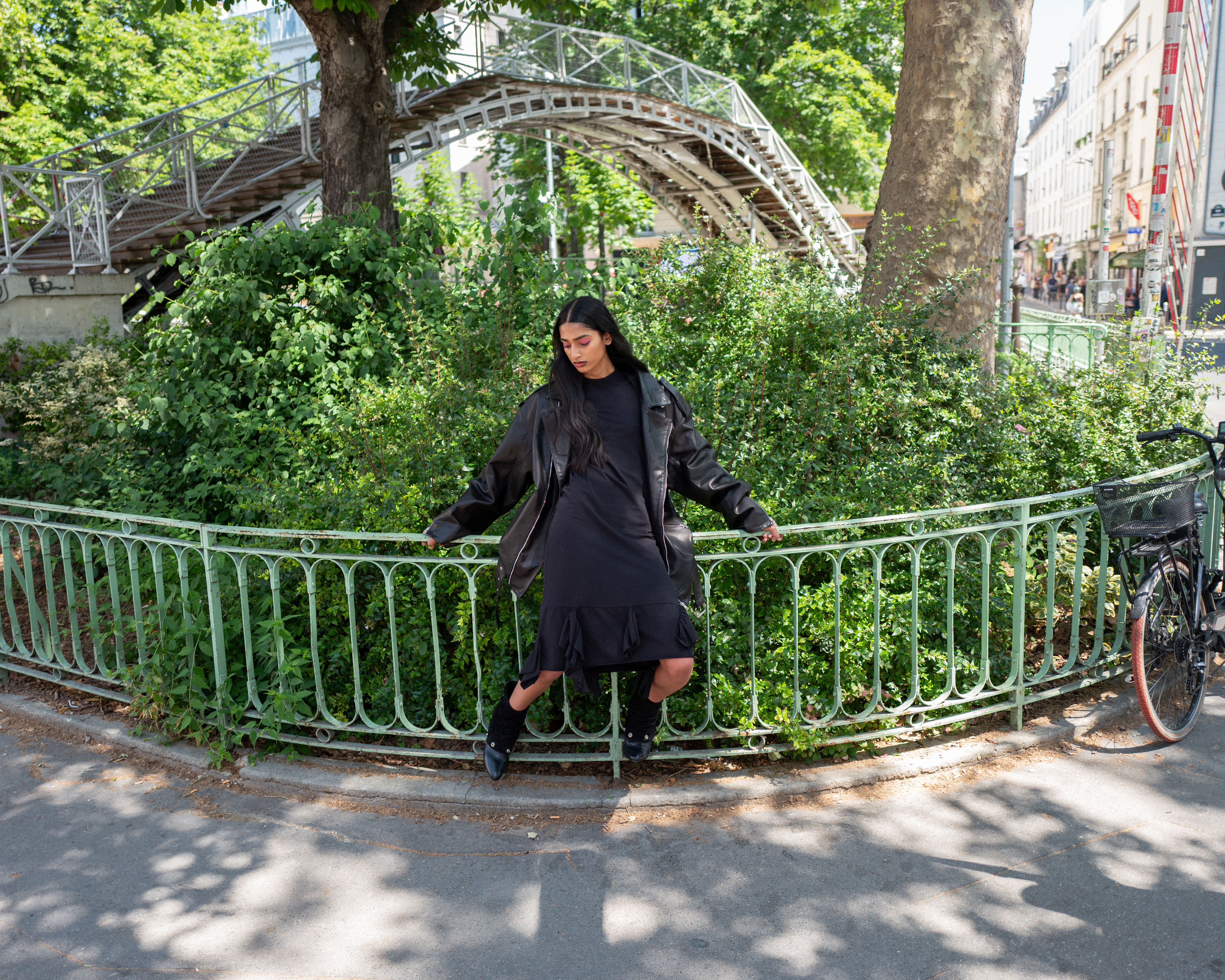 A DAY WITH... ANJALI KAMBHAM Vanity Teen 虚荣青年 A DAY WITH... ANJALI KAMBHAM A DAY WITH... ANJALI KAMBHAM Vanity Teen 虚荣青年